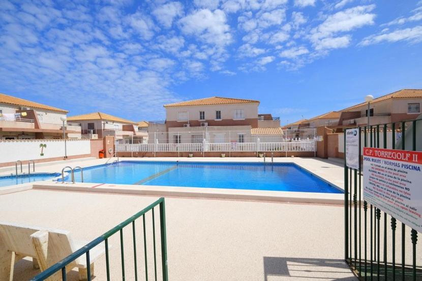 Koselig og moderne rekkehus i Cabo Roig med gratis WIFI og AC