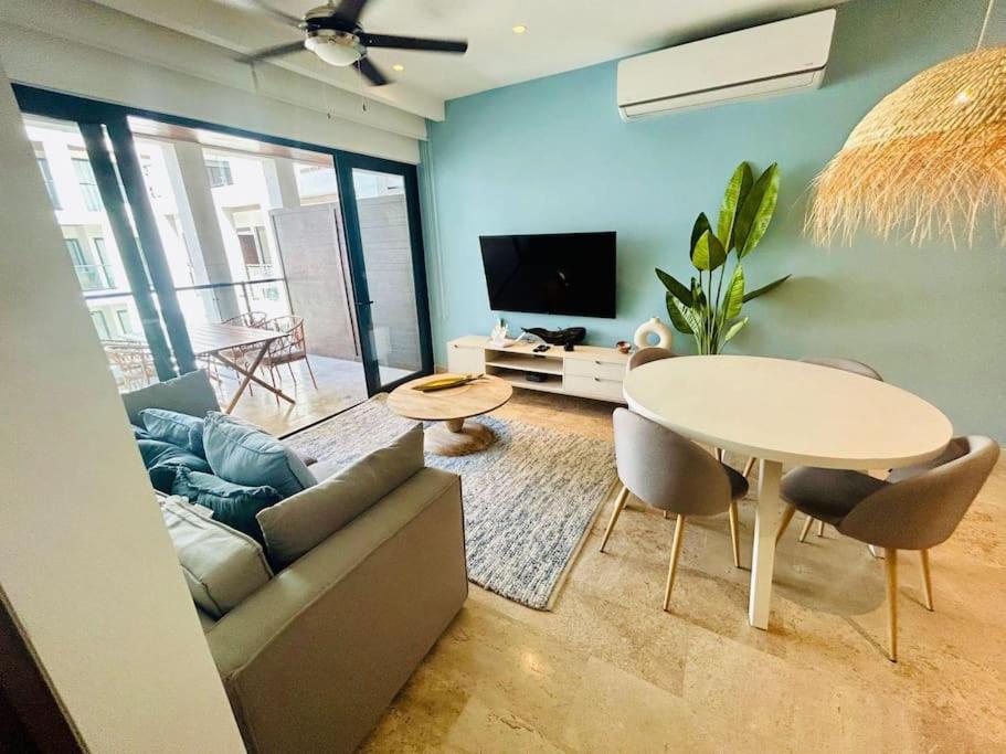 Large terrace 4th floor 2 bdrs condo at IPANA A by DPM, foto 14