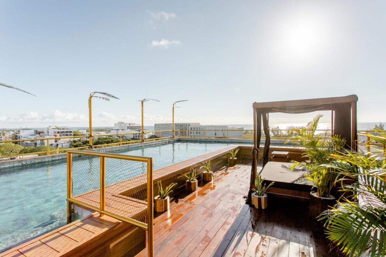 Location! Steps to Beach Balcony 38St Art Expo, foto 9