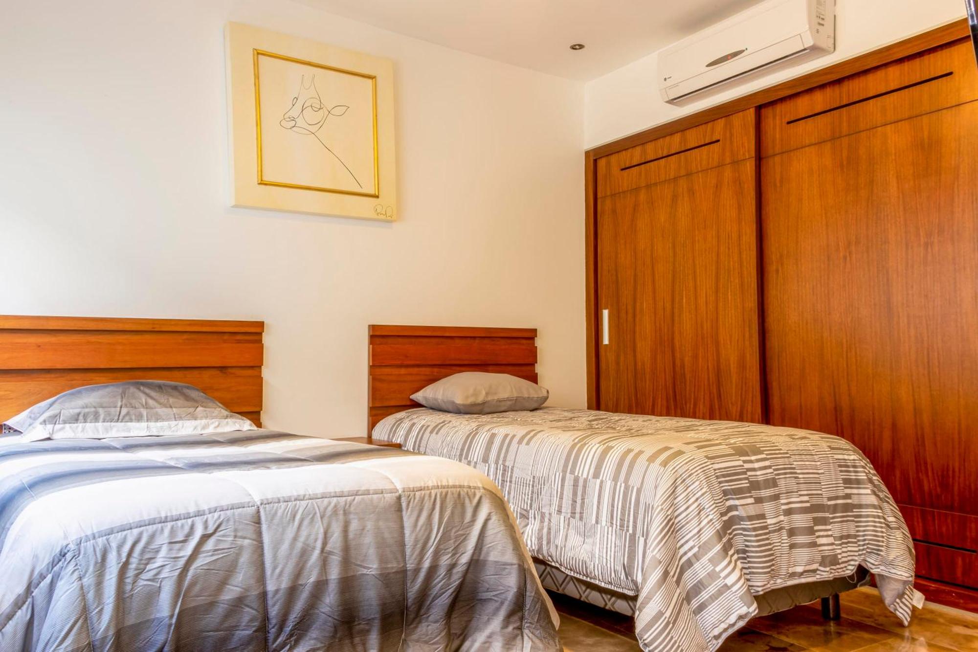 Exclusive 5th Ave Apt with Private Pool, foto 12