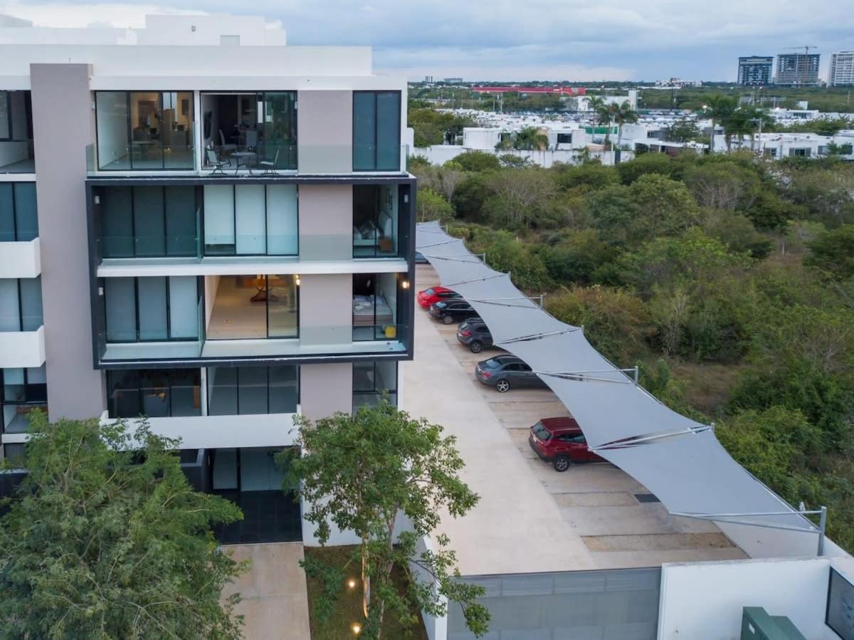 PENINSULA STAYS 2 BR Designer Apartment & 200 MB FAST WIFI New Listing!, imagen 4