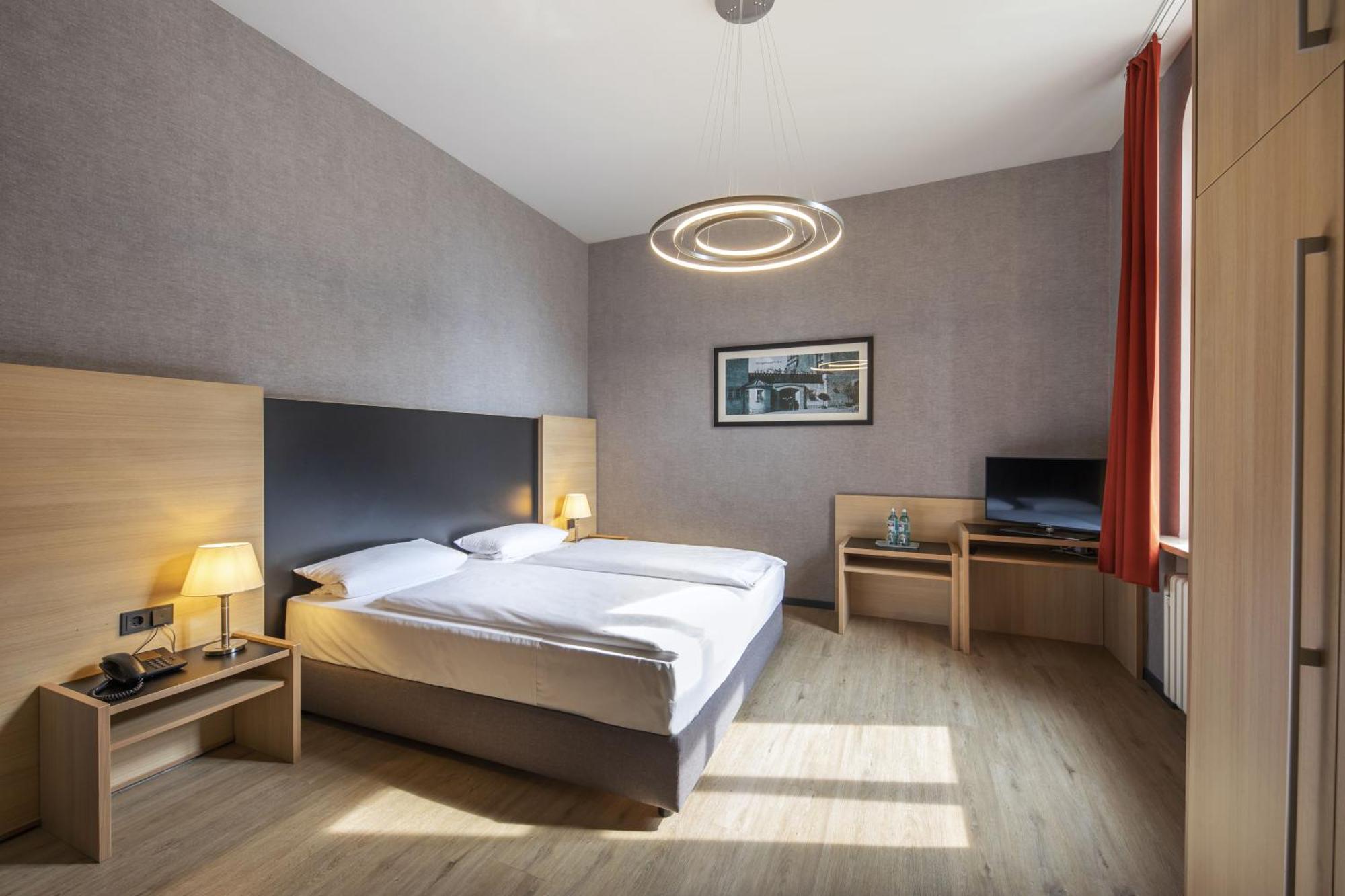 Michel Hotel Franziskushöhe Lohr am Main — photo 5