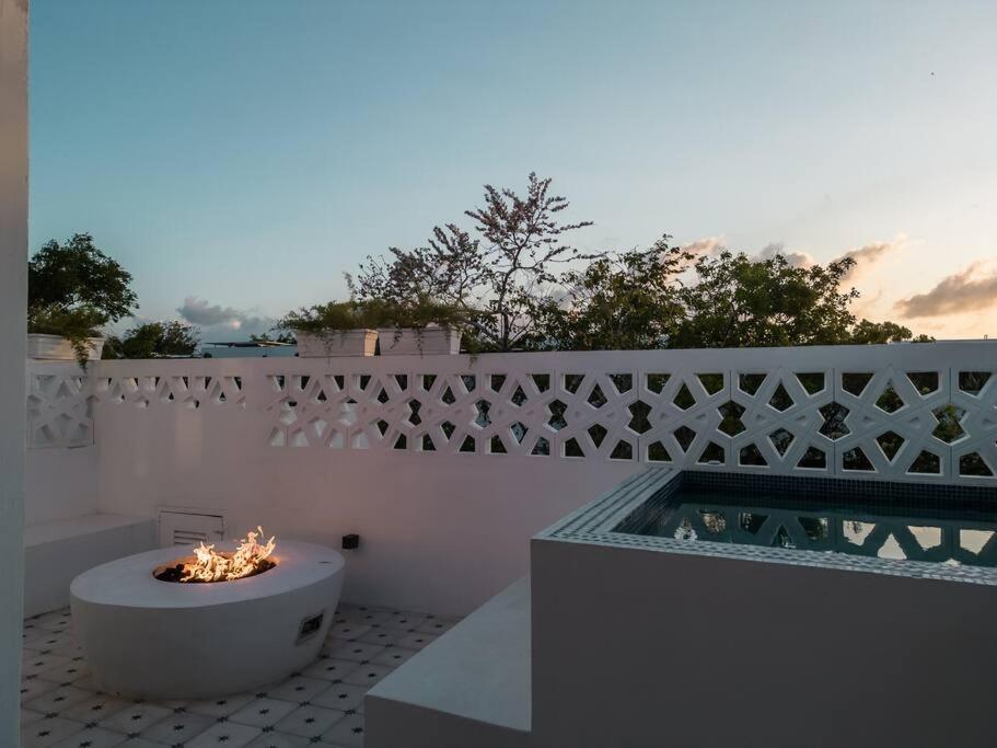 8BR Two-Villa Compound with Four Pools, foto 9