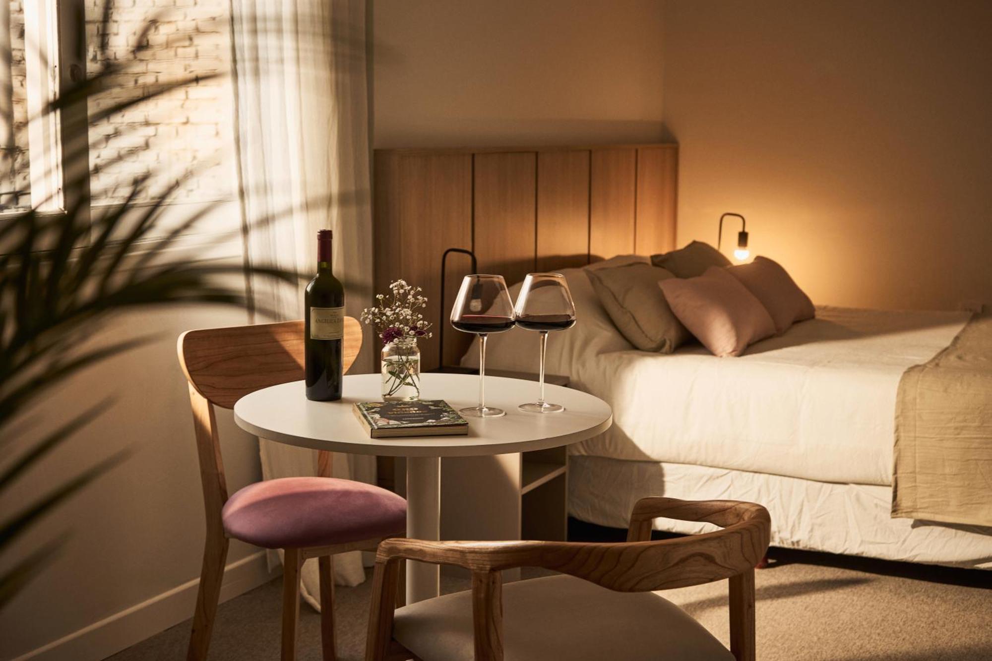 W&H Casa de Huespedes