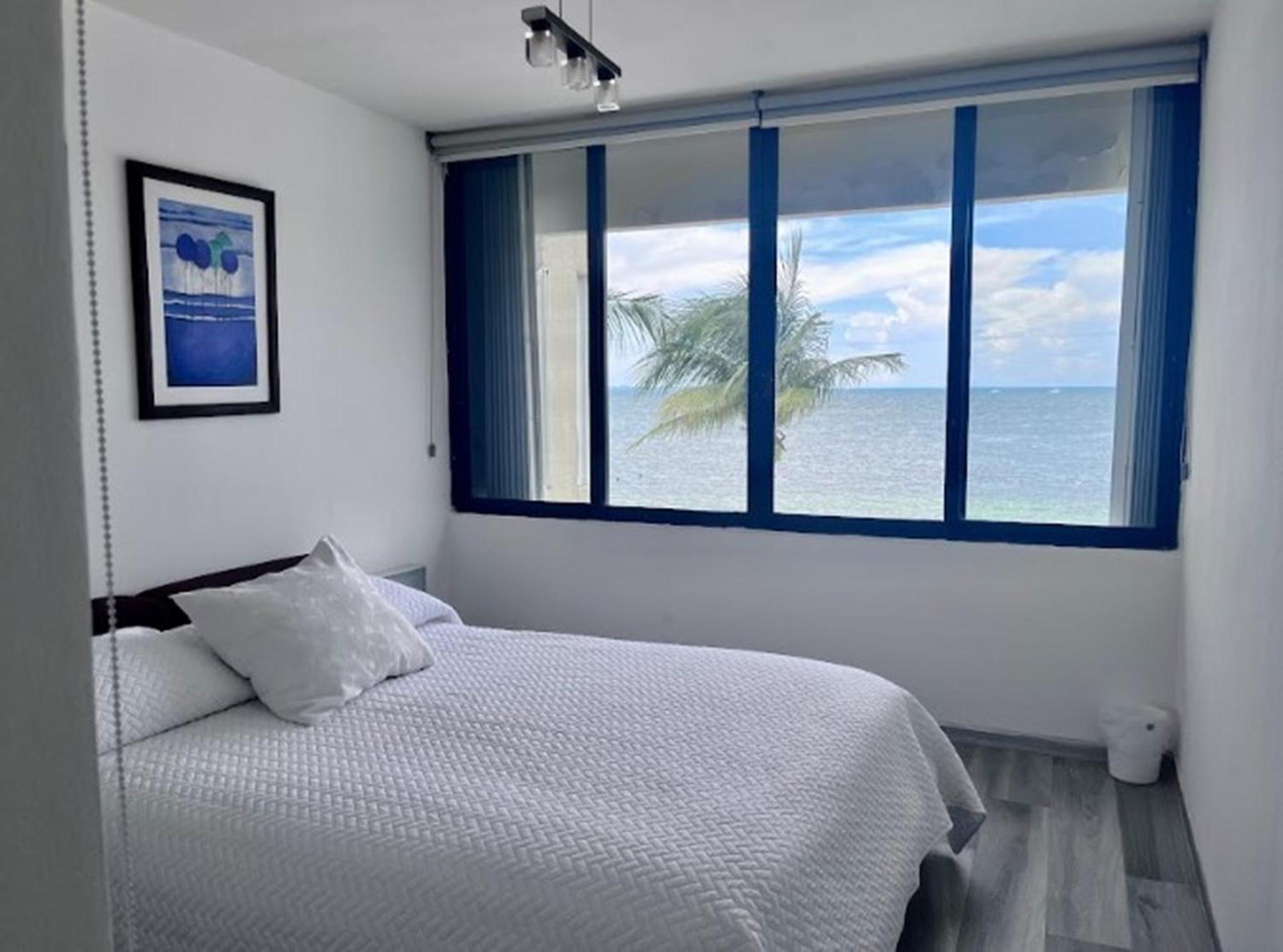 Oceanfront Condo at Unique Location, foto 14