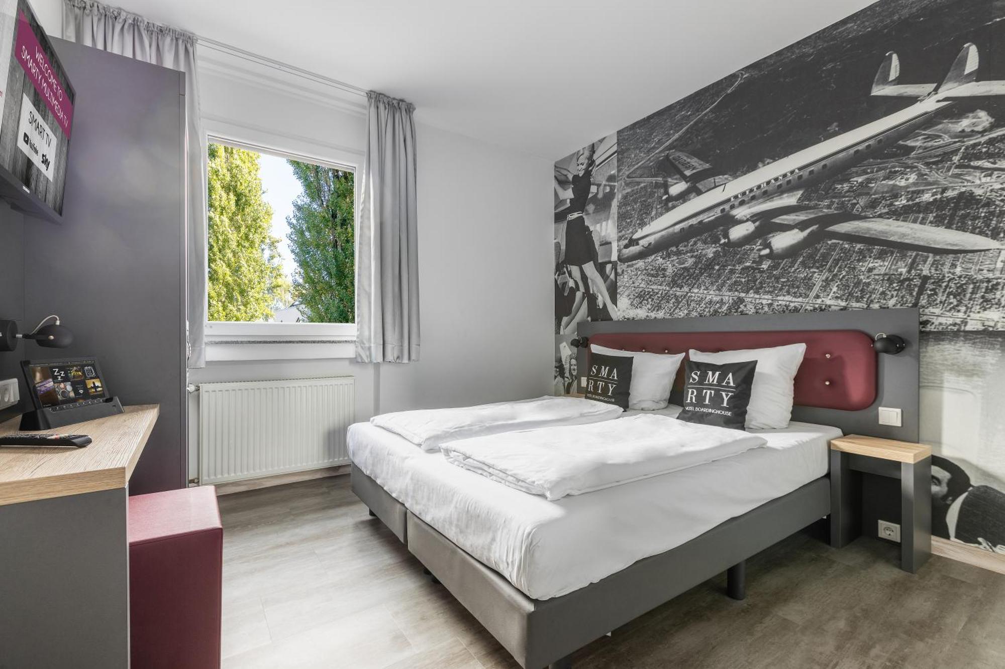 SMARTY Airport Cologne Hotel - KONTAKTLOSER SELF CHECK-IN — photo 4