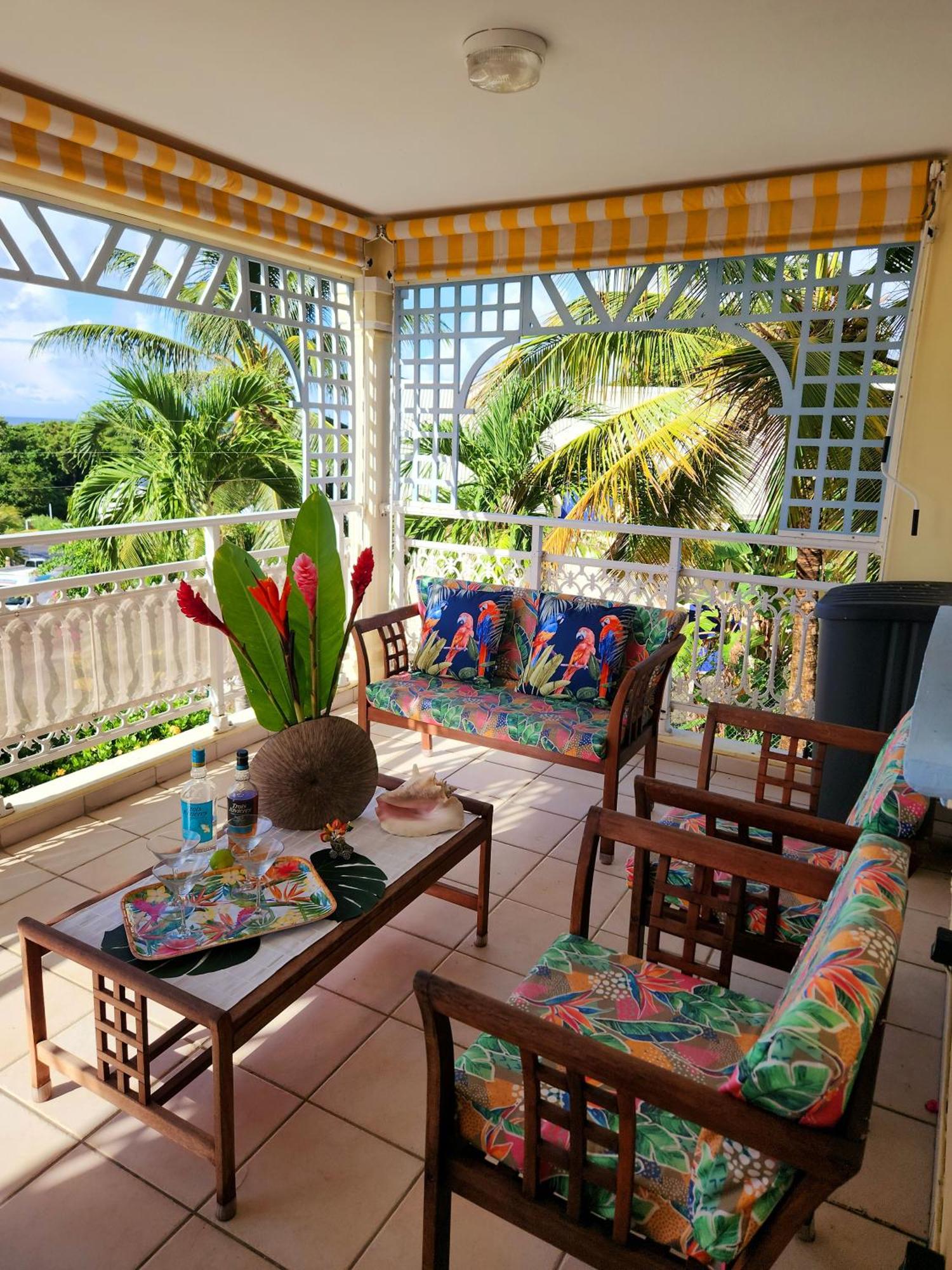 Appartement Coco Antilles ,vue mer, terrasse couverte 25m2,plage à pied, imagen 2