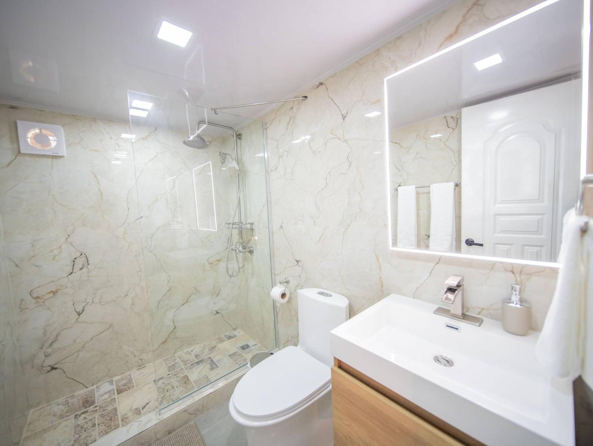 Garden Condos 21, Modern 1BR APT In Sosua Strip GUEST FRIENDLY, foto 7