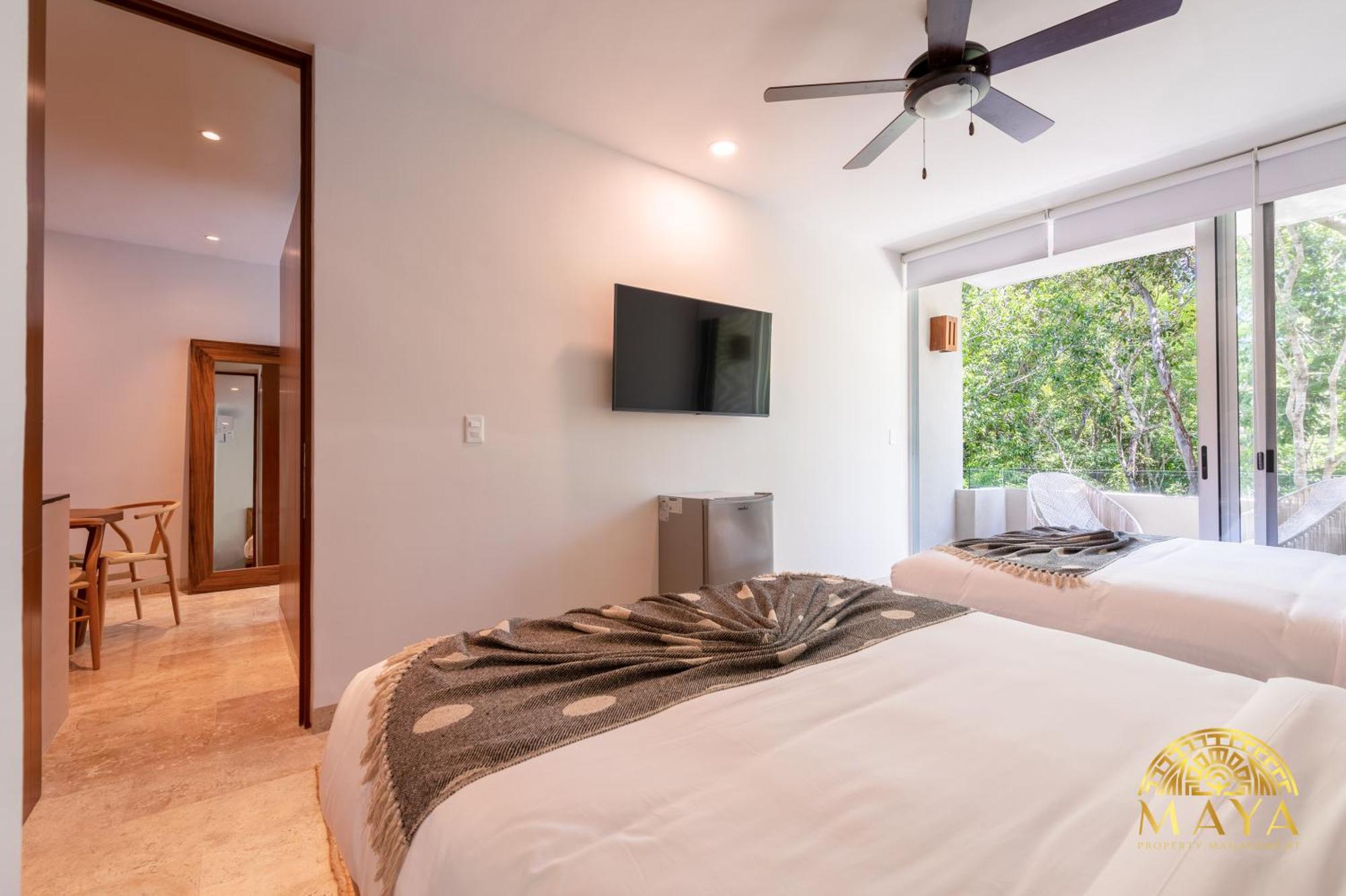 NHOA 206C Lux 1BR Condo Jungle View in Aldea Zama, foto 9