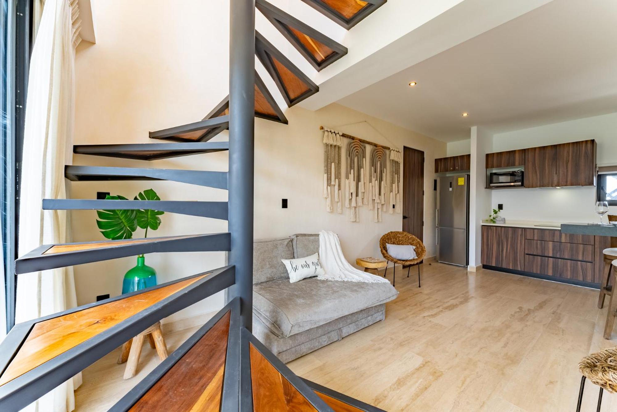 Tulum Stylish 2BR Penthhouse, Private Terrace, Grill and Pool, imagen 4