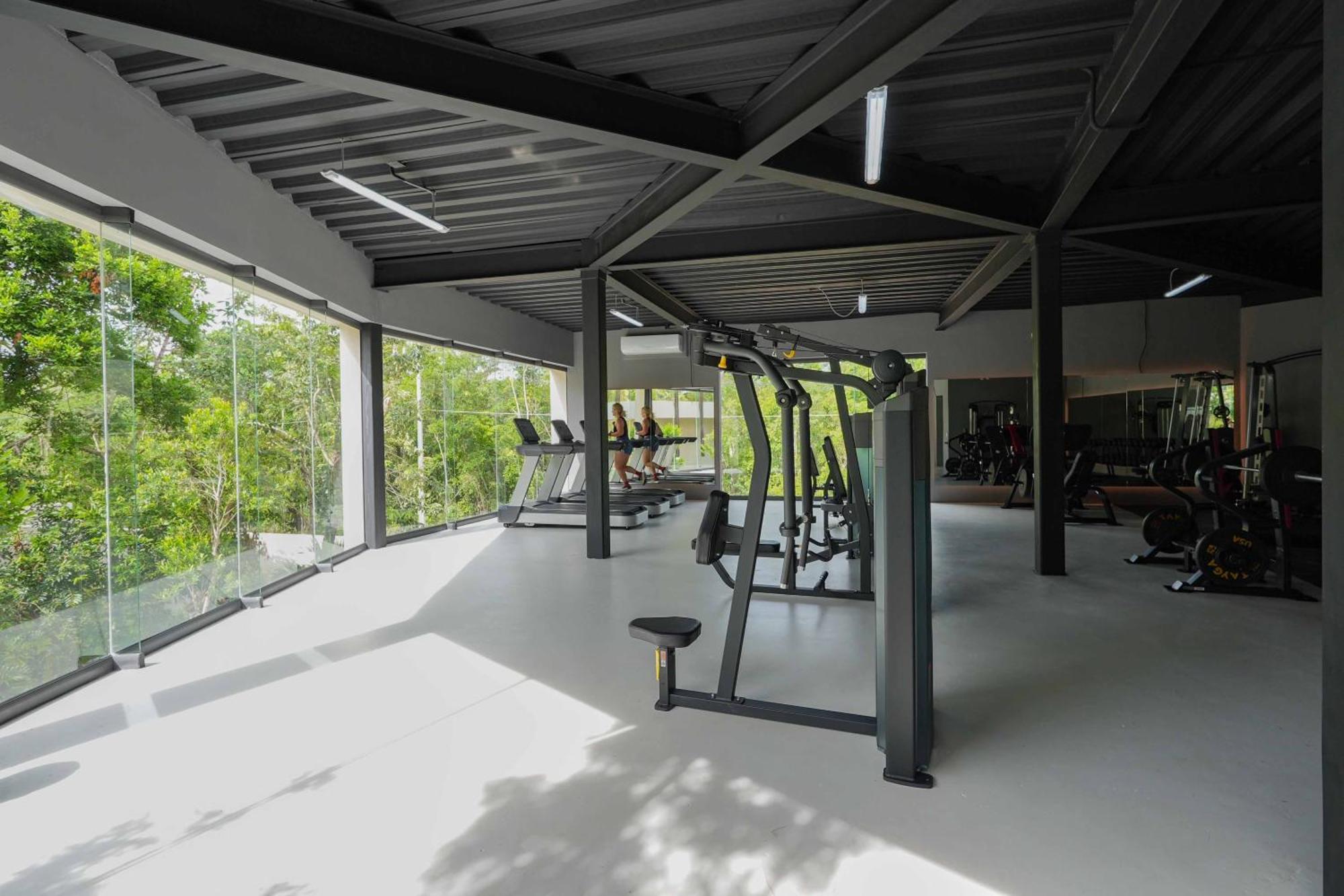 Luxury Loft with Pools, Gym, Rooftop and Panoramic Views, foto 13