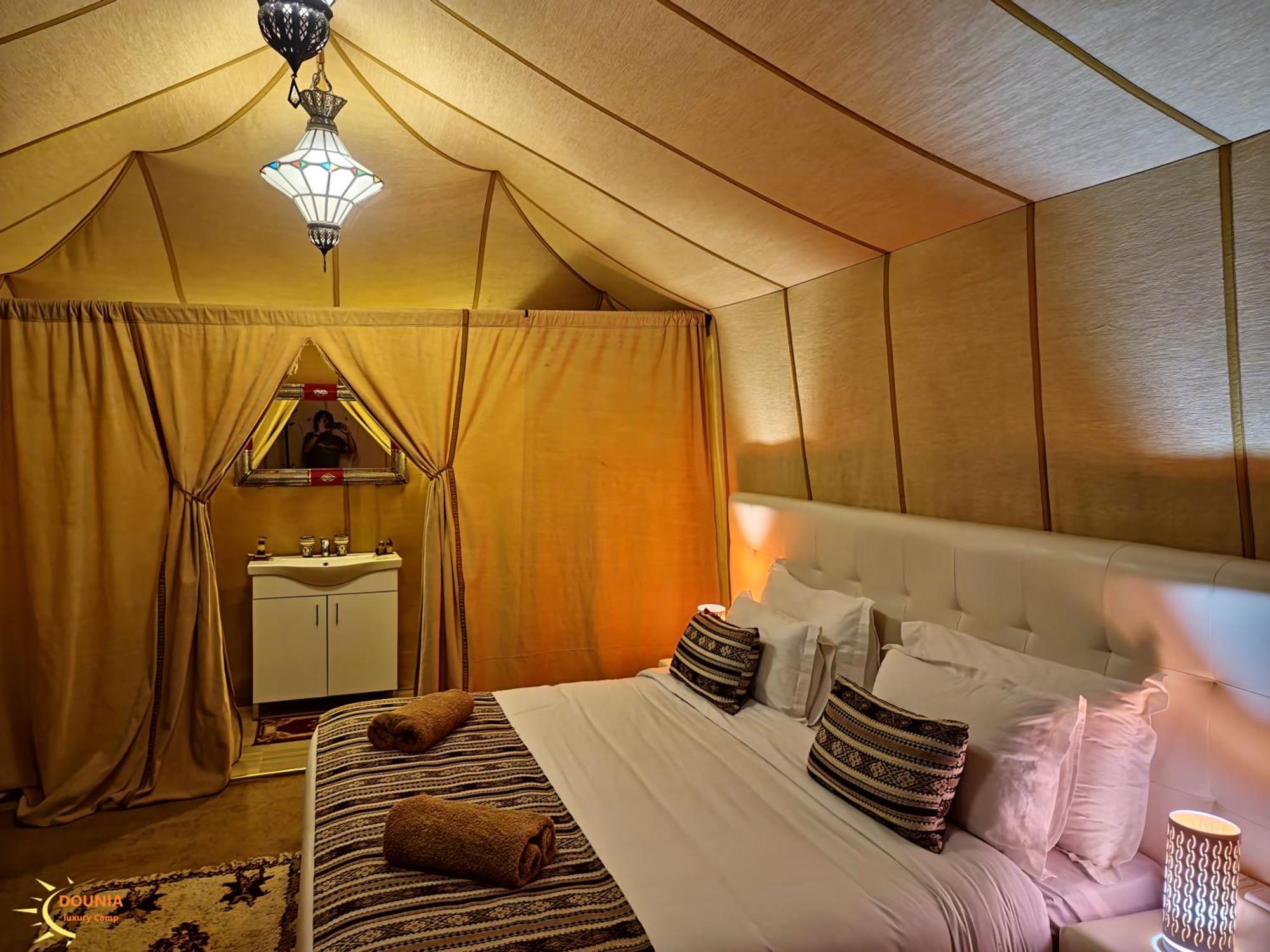 Fox Luxury Desert Camp