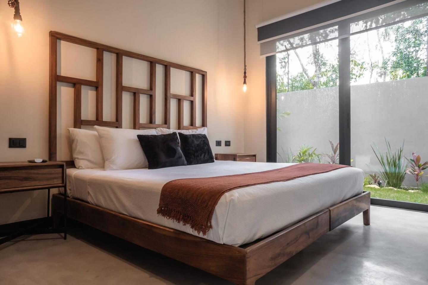 4BDR Luxury Villa 2 Private Pools 10 min Beach & Zamna, imagen 2