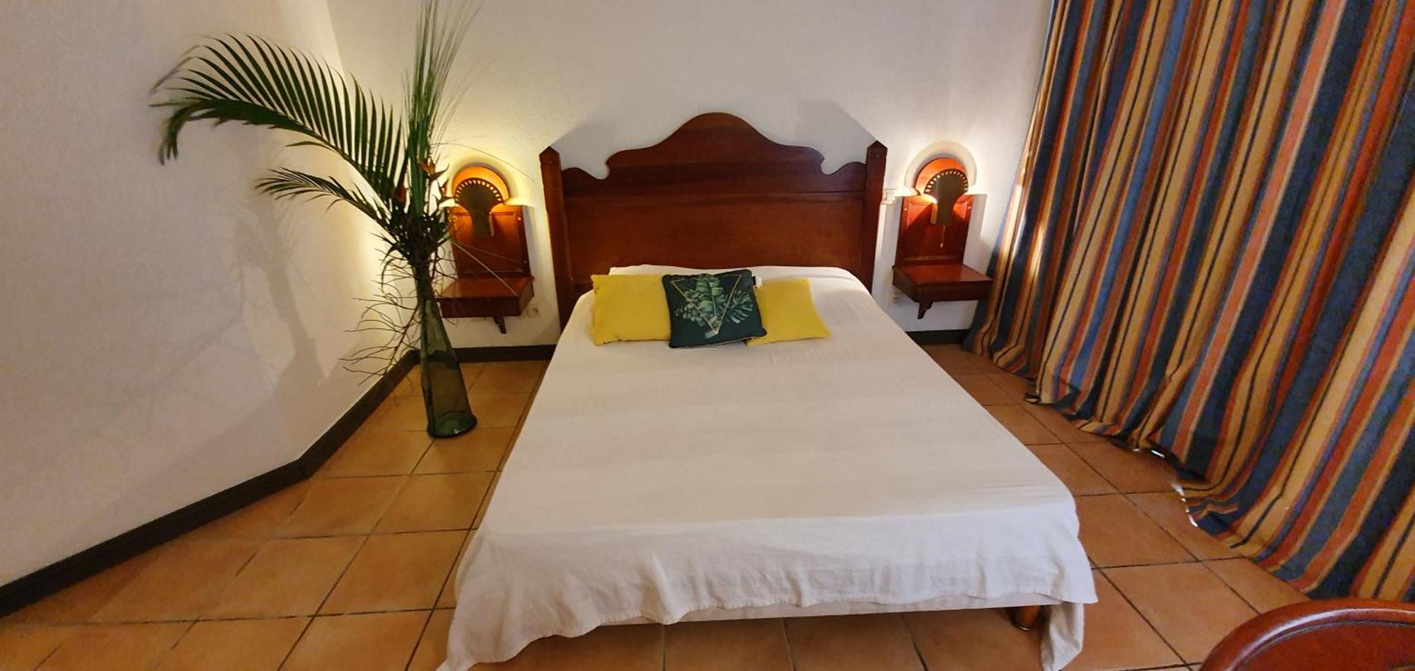 Appartement T2 lumineux, confortable et spacieux à Saint-Anne proche plage de l'Anse Caritan, imagen 4