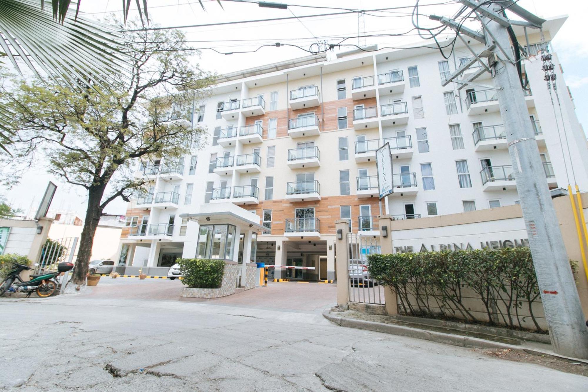 RedDoorz Plus at Alpina Heights Paranaque — photo 5