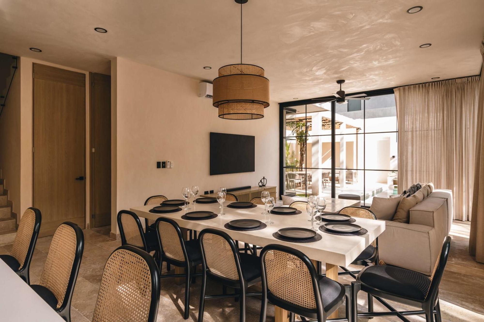 Luxury 4BR Villa Aldea Zama Dream Pool & Bright, imagen 2