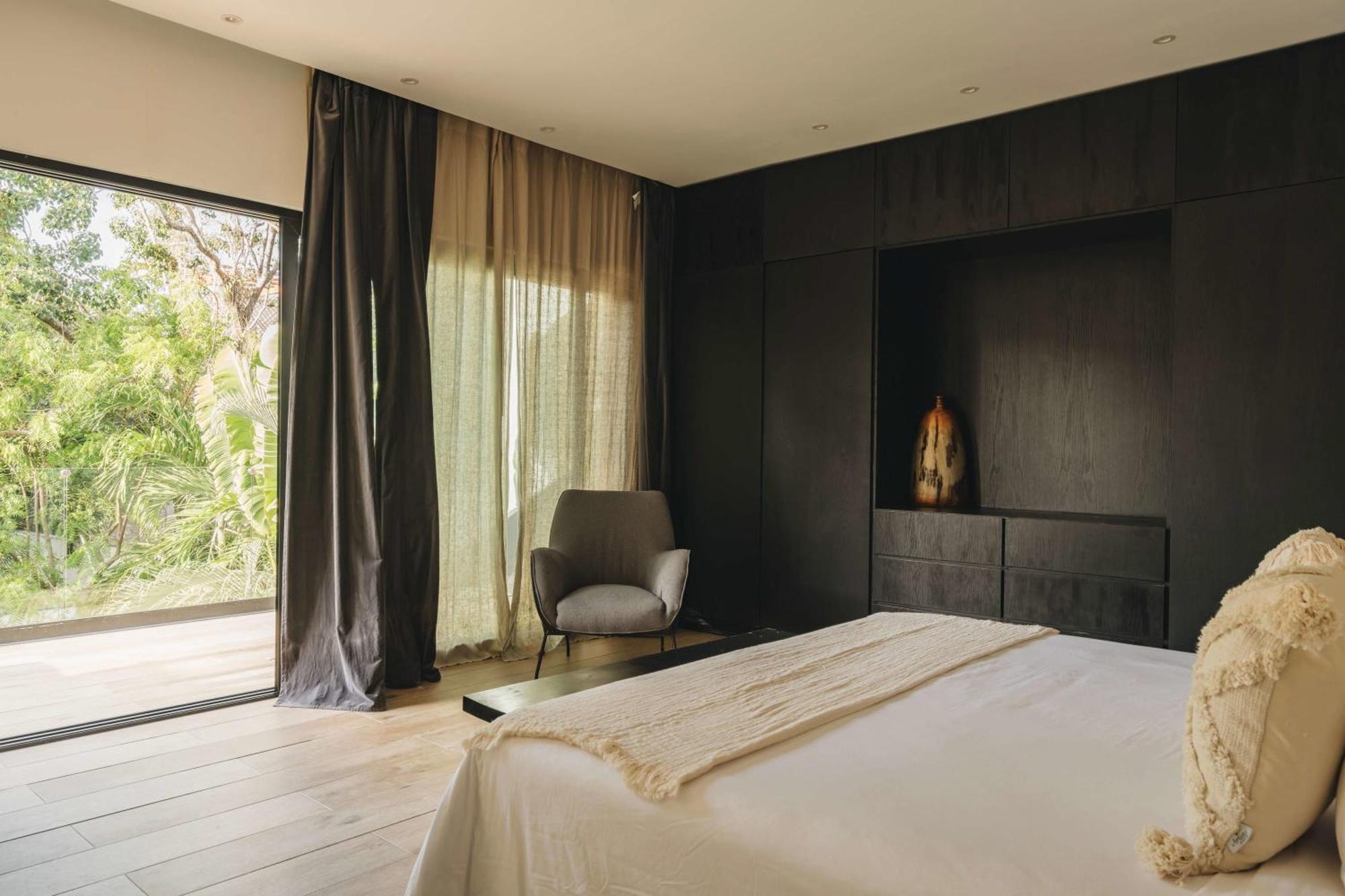 Elegant Villa Stay Gated Place Full Concierge, foto 14