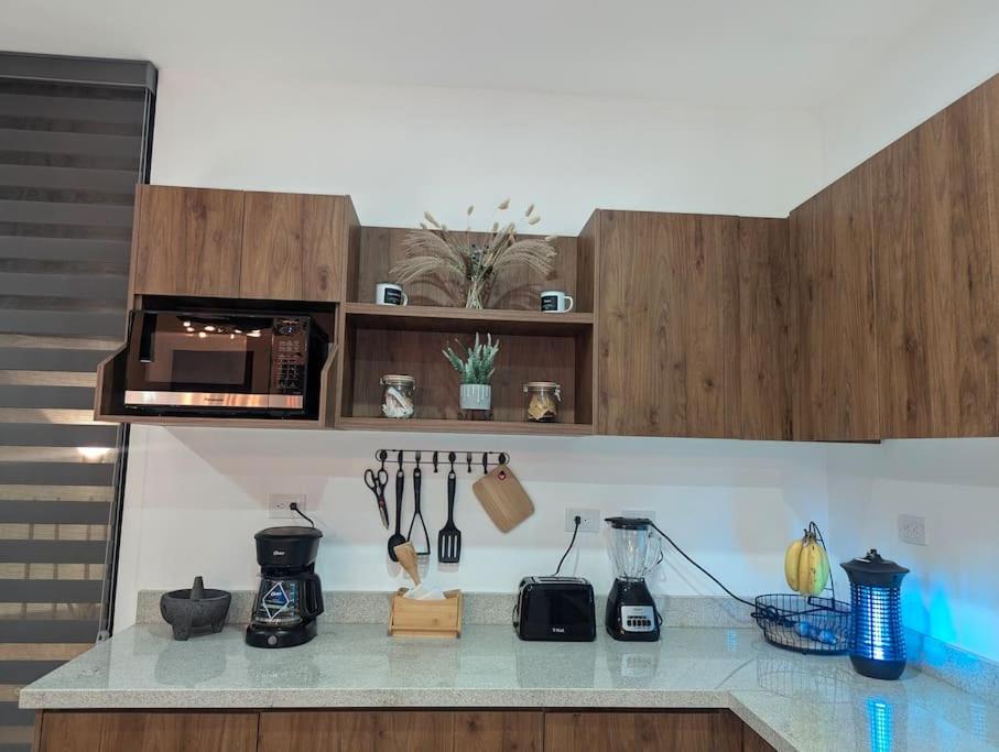 Preciosa Casa en Mérida, 2 Habitaciones, Excelente Ubicación, AC, Alberca, Asador y Estacionamiento, foto 13