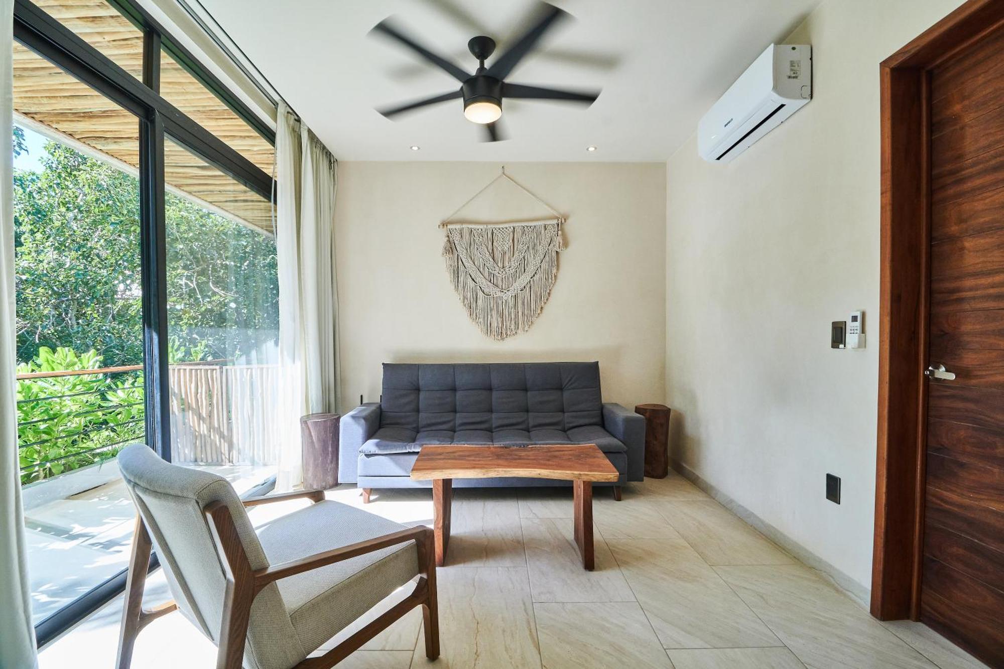 Jungle Penthouse with 2 Pools and Private Rooftop Terrace, foto 13