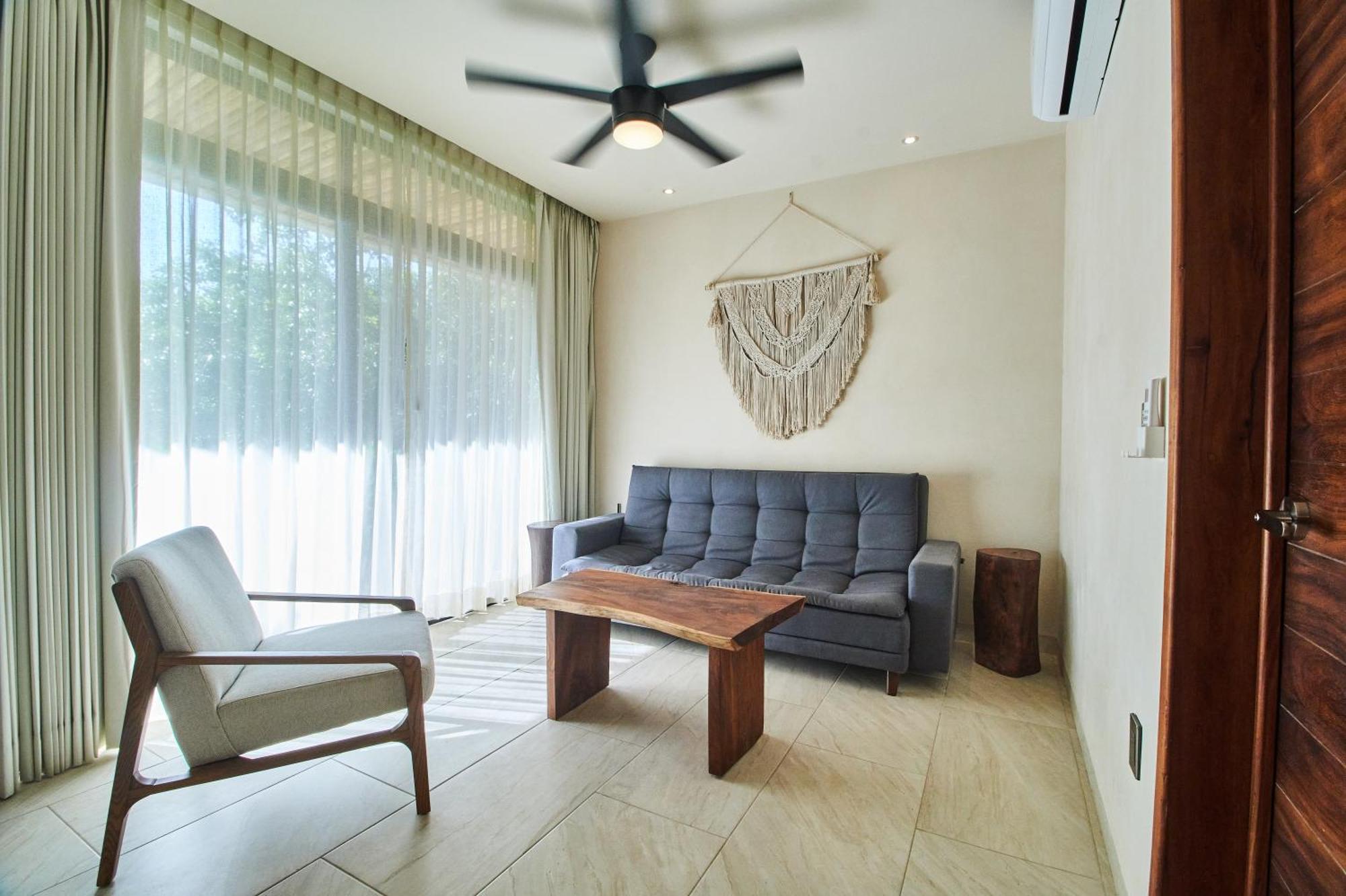 Jungle Penthouse with 2 Pools and Private Rooftop Terrace, foto 16