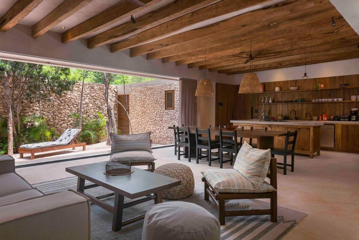 Boho Chic 3BR Villa, La Veleta, Rooftop & Private Pool, foto 15