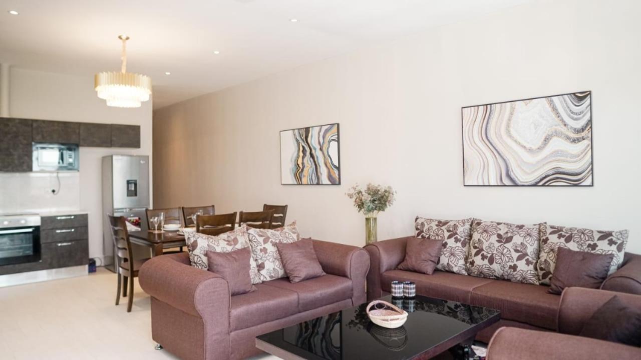 Relax Water Front Serviced Apartment (Three Bedroom)