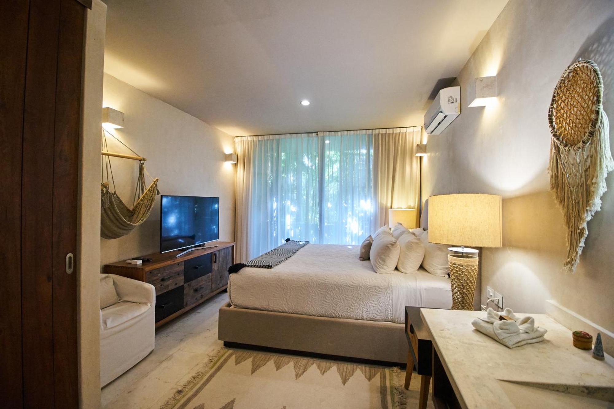 Luxury Condo with Papaya Playa Project Beach Club Membership, foto 14