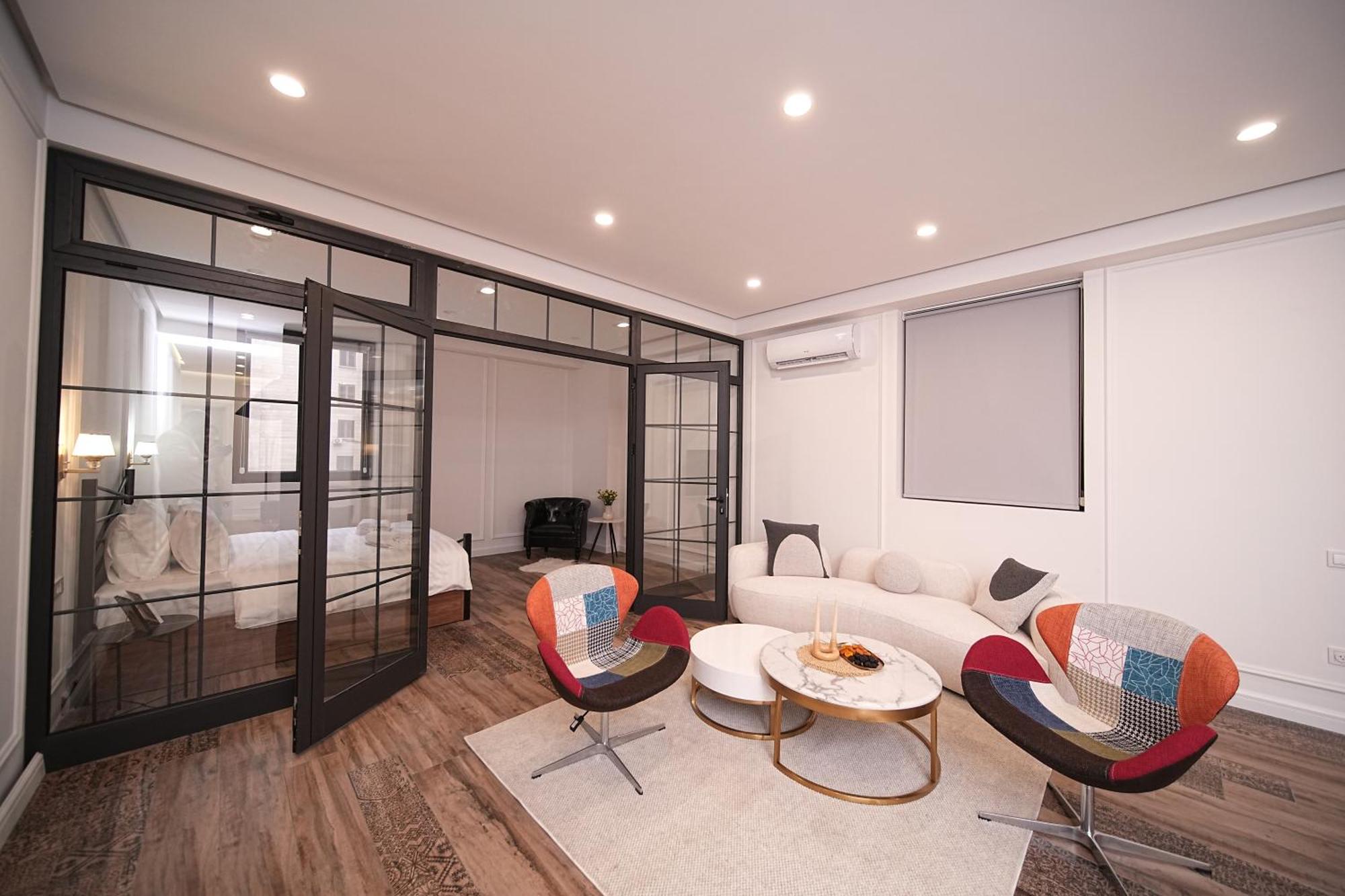 The Elegant Escape on Amiryan by Sweet Home