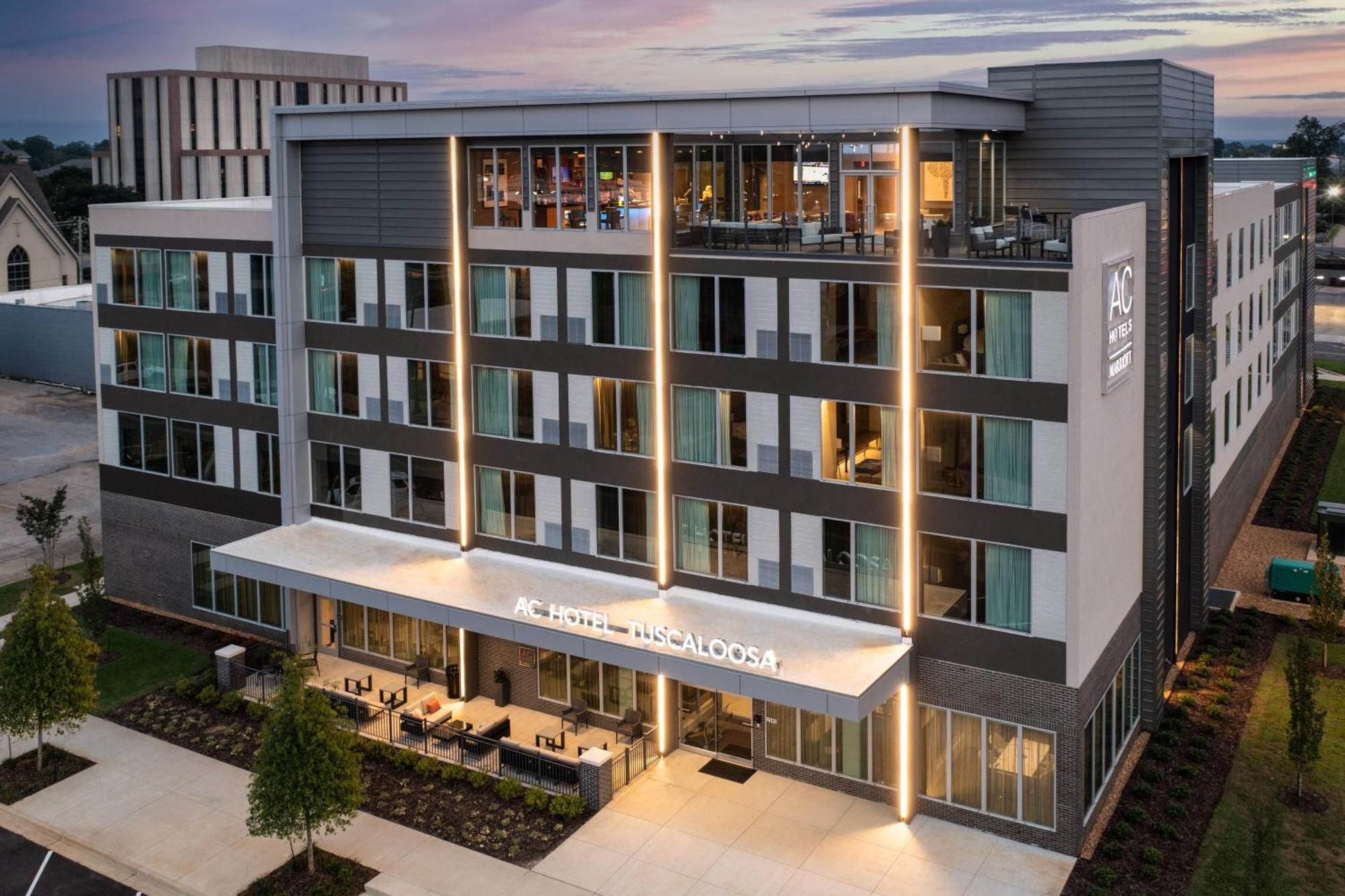 AC Hotel by Marriott Tuscaloosa Downtown — photo 3