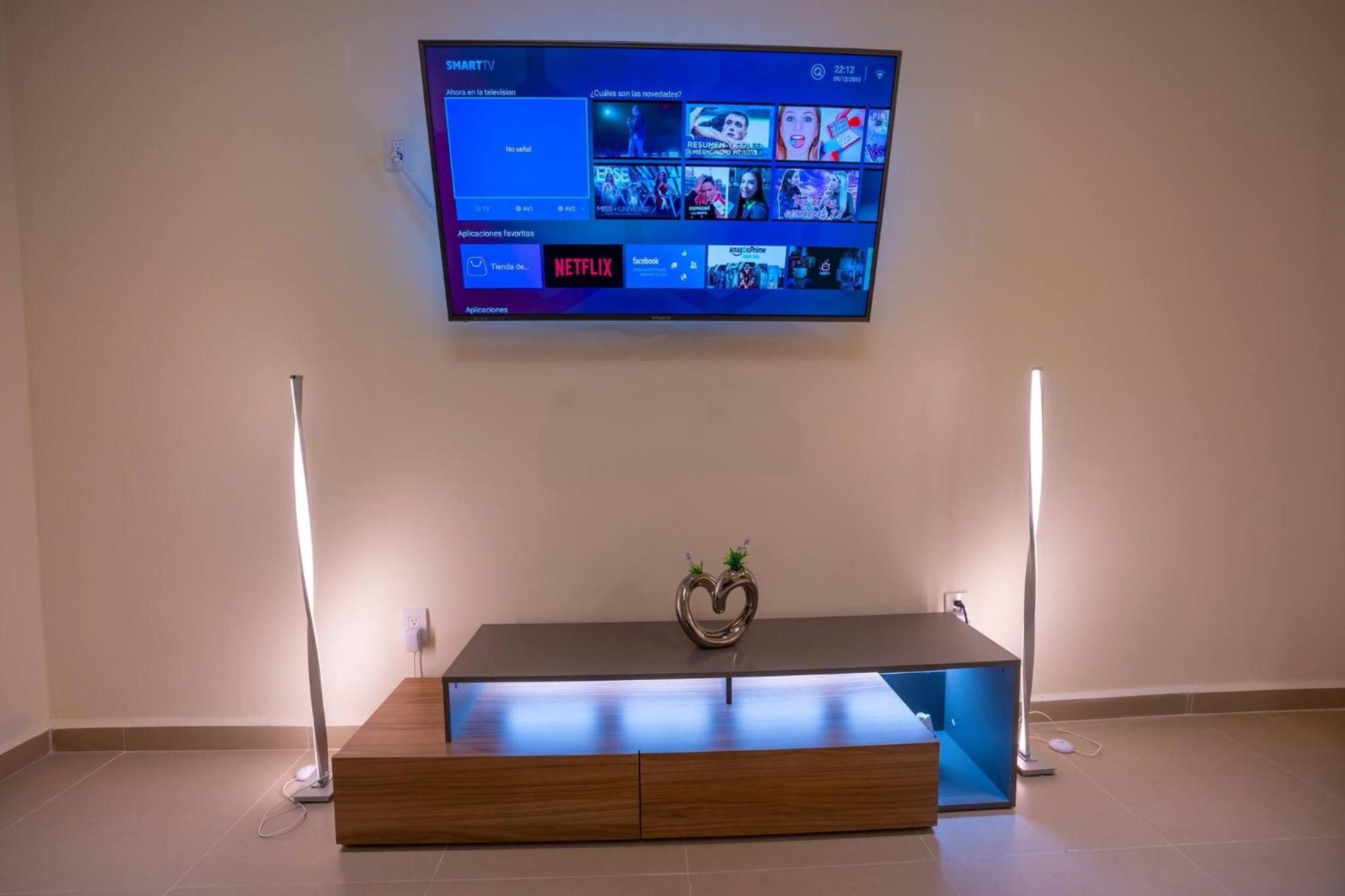 Luxury Apartment With Poll, foto 9