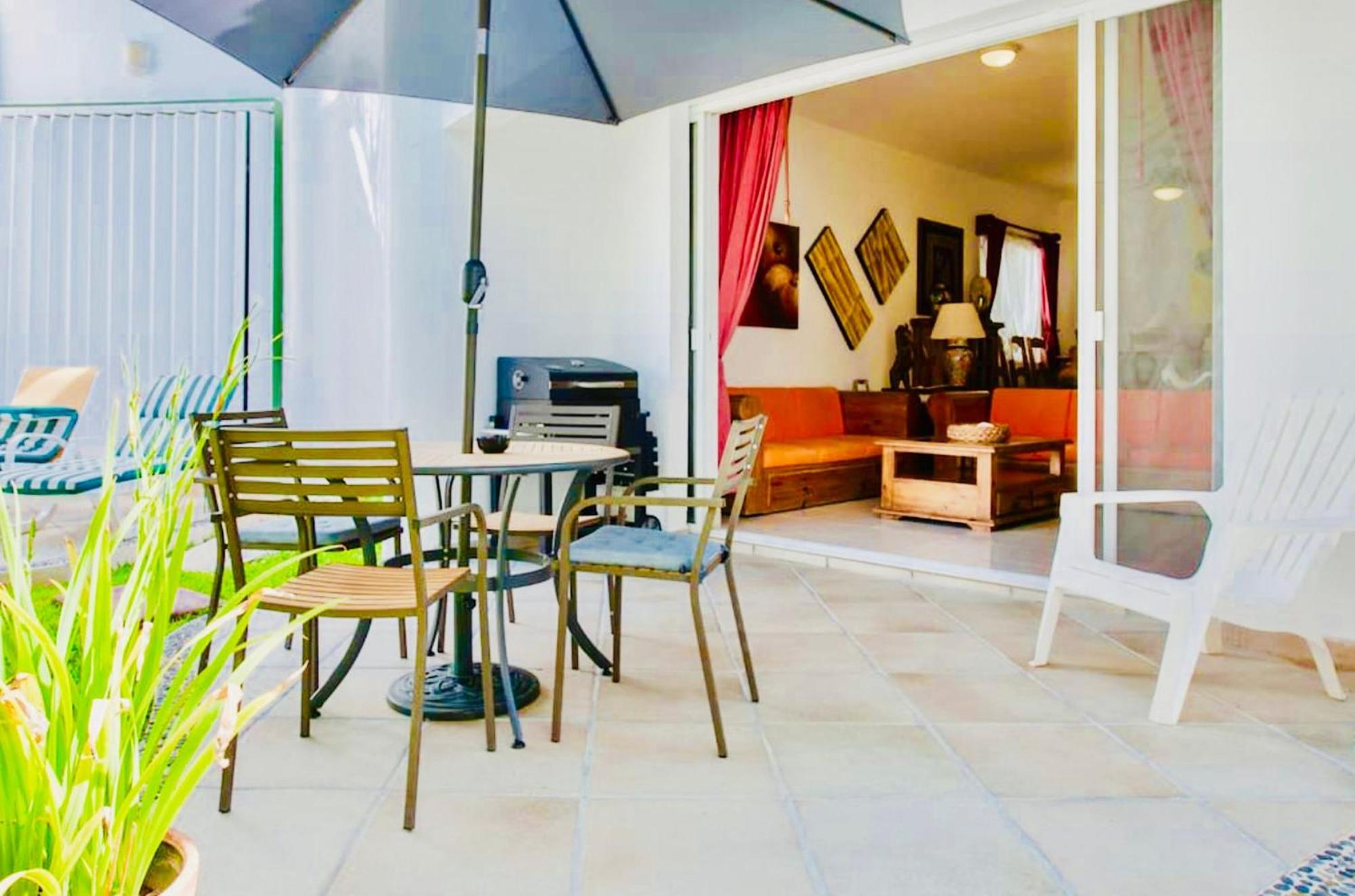 Playacar - Superior Budget Room With Swimming Pool Air Conditioning and Parking, imagen 5