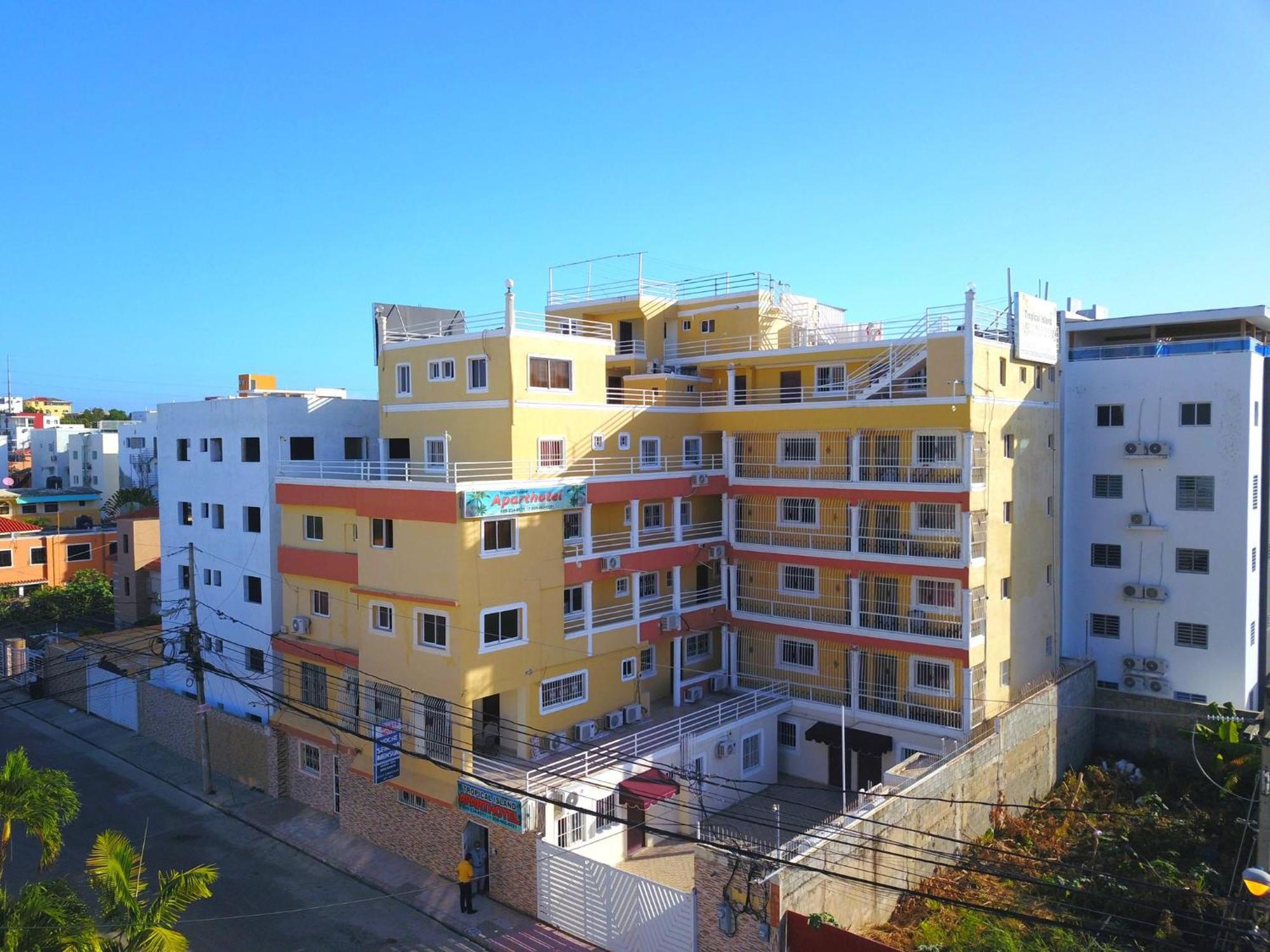 Cozy Studio with Private Kitchen 300 Mbps Wi-Fi Near SDQ Airport, imagen 4