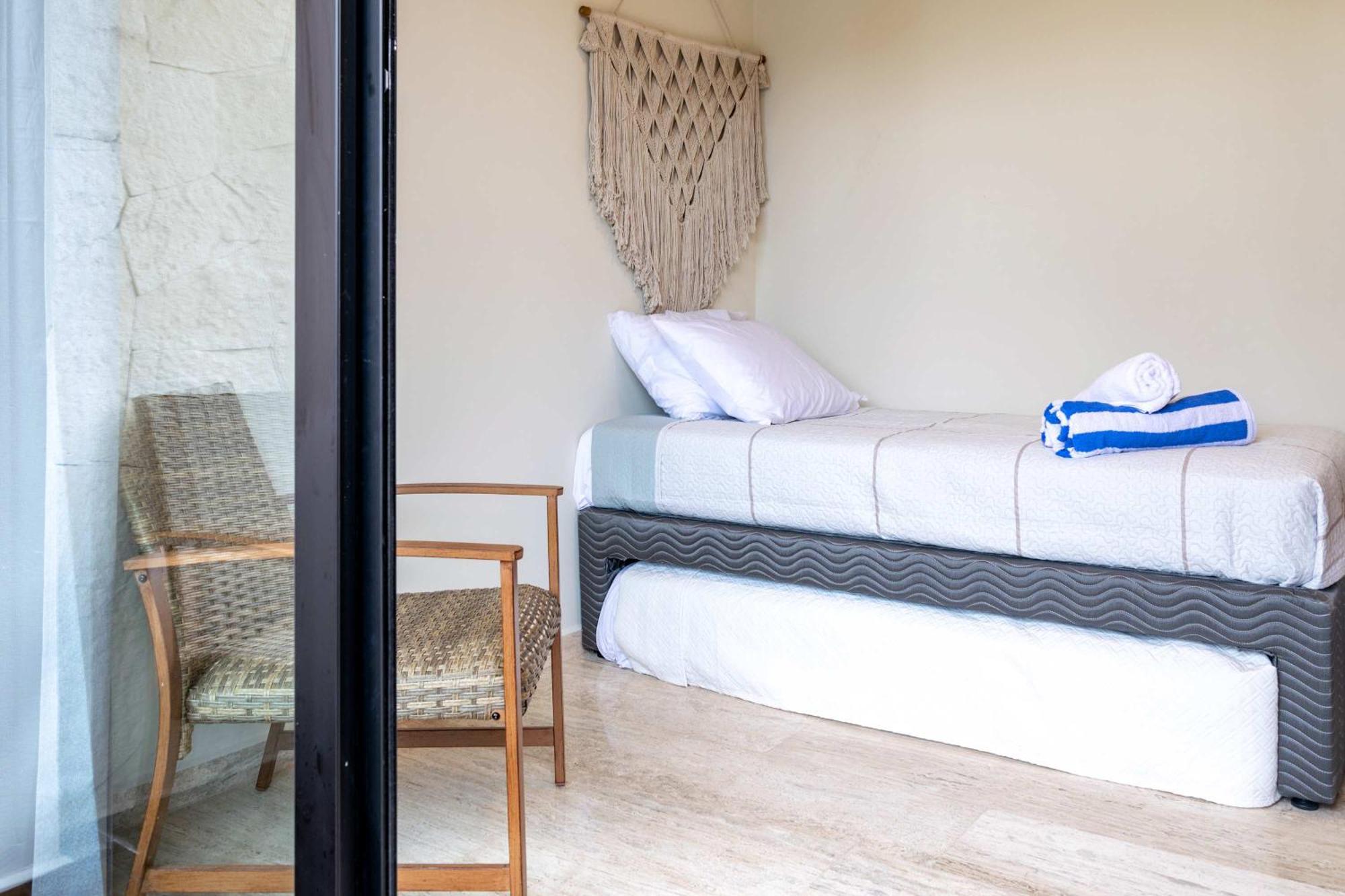 Pool & Rooftop in Tulum 2 Bedrooms Apartment, foto 15