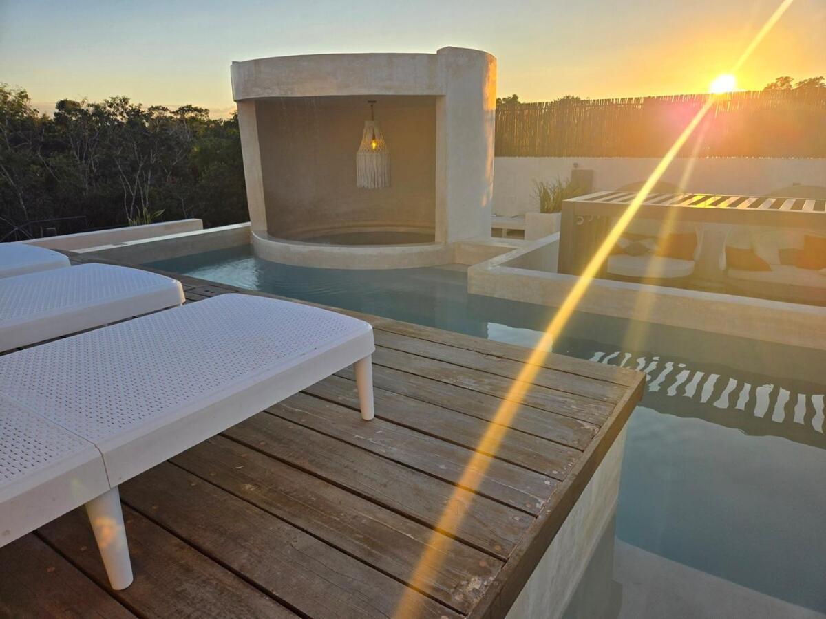 Brand New Penthouse Jungle Views 2 Bdr Sleeps 6, foto 9