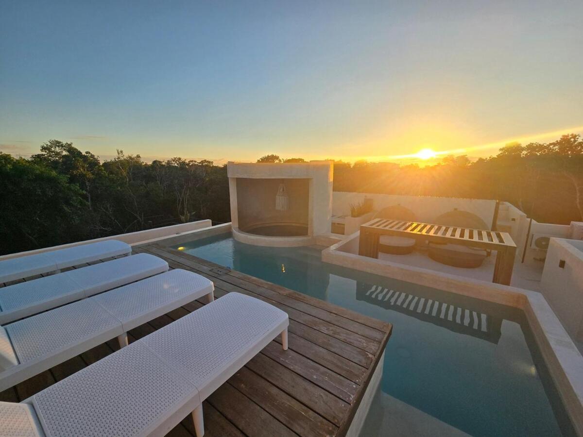 Brand New Penthouse Jungle Views 2 Bdr Sleeps 6, foto 14