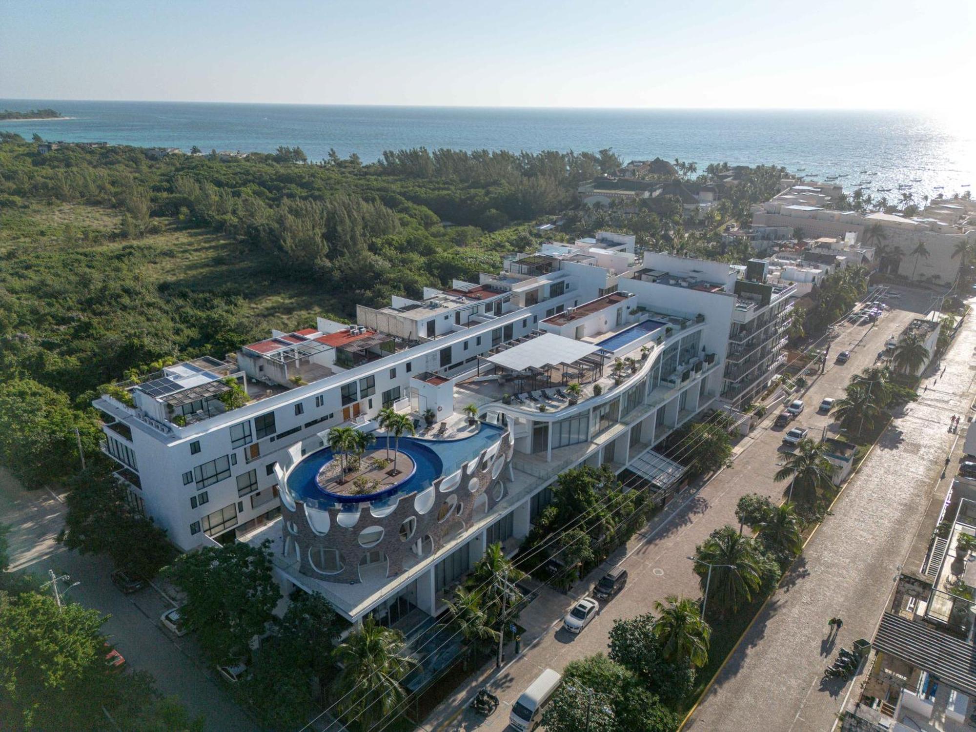 Spacious Condo 200m from Beach & 5th Ave, imagen 5