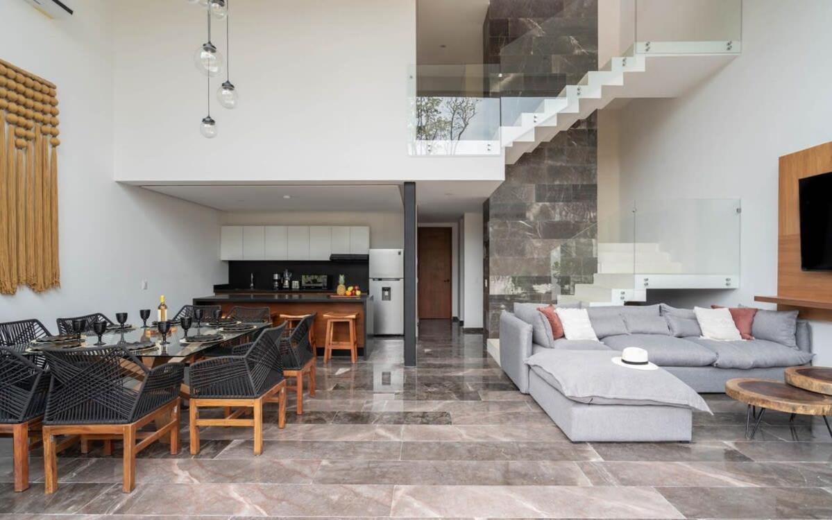 Exclusive 4BR Villa in Karanda with Pools and Paddle, imagen 5