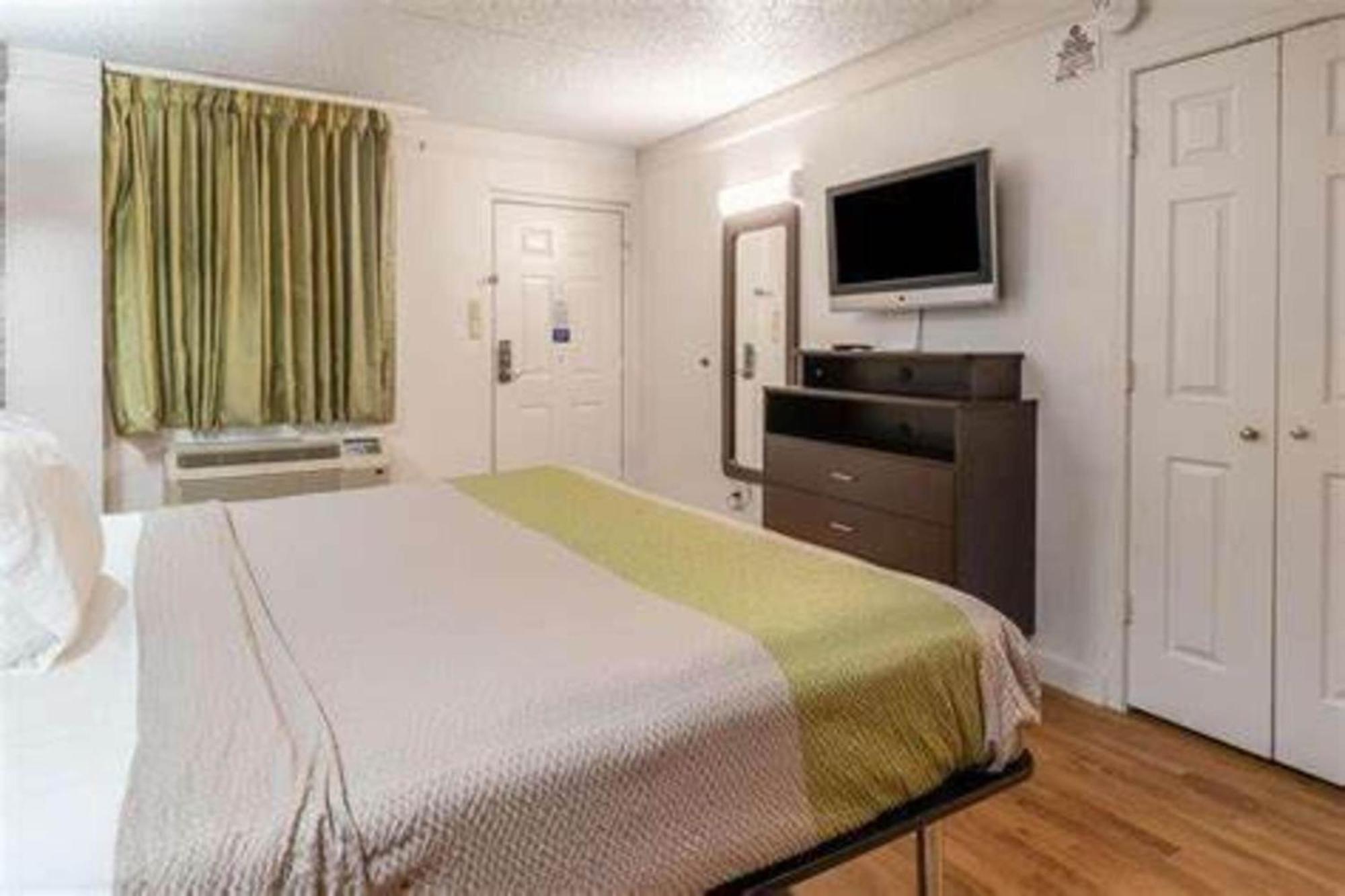 Studio 6-Fort Worth, TX - West Medical Center — photo 5