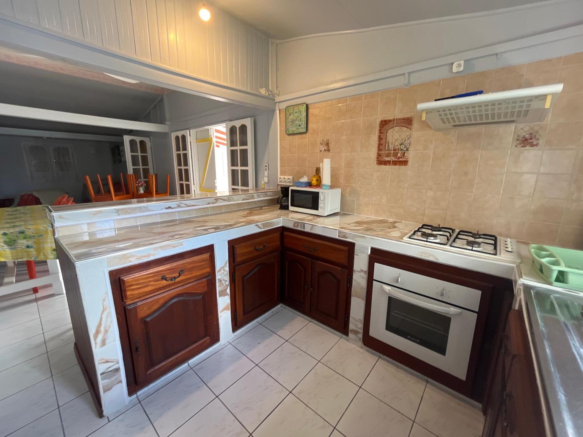 Maison typique de la Guadeloupe, imagen 2