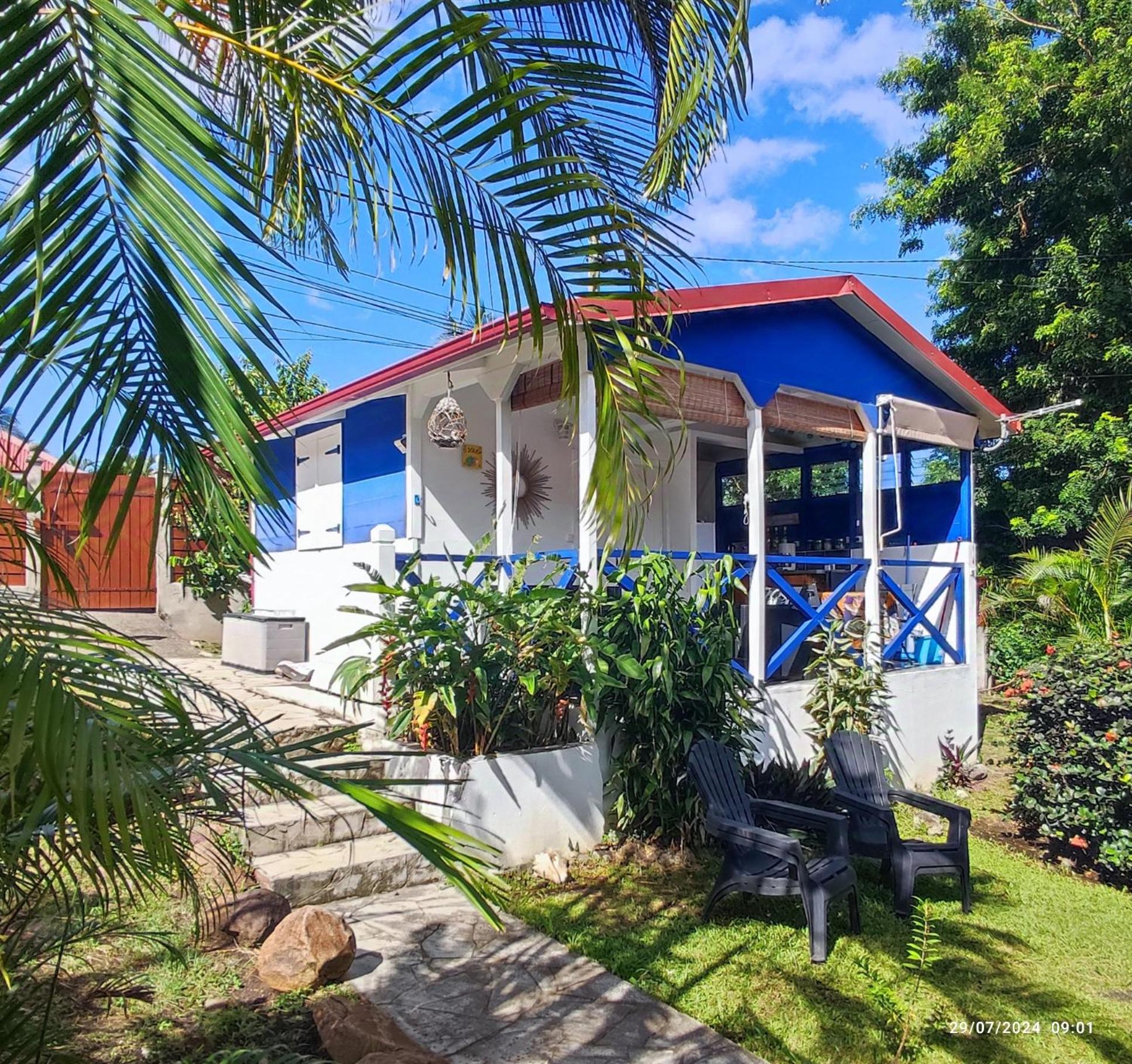 TI SOLEY Bungalow tropical avec piscine, terrasse, clim à Bouillante, foto 6