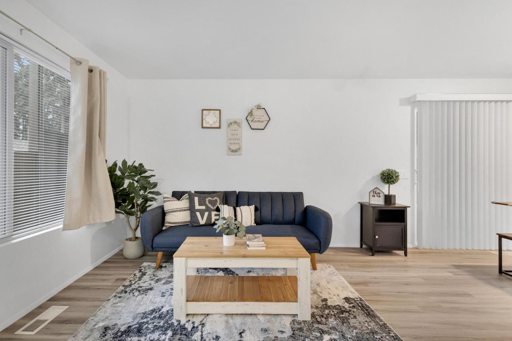 Central Bellevue Guesthouse