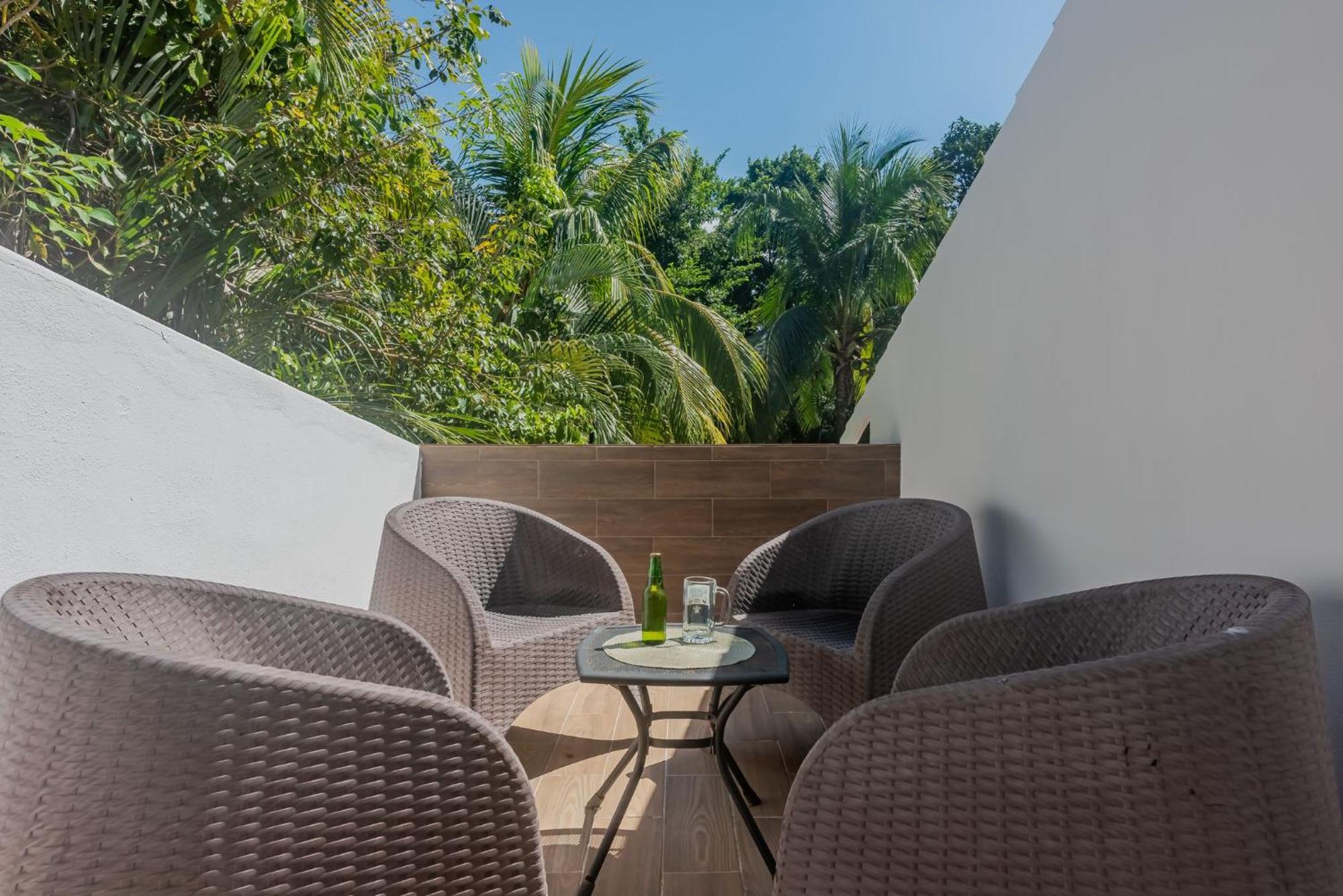 Luxurious 6-Bedroom Villa with Private Pool in Playa del Carmen, foto 14