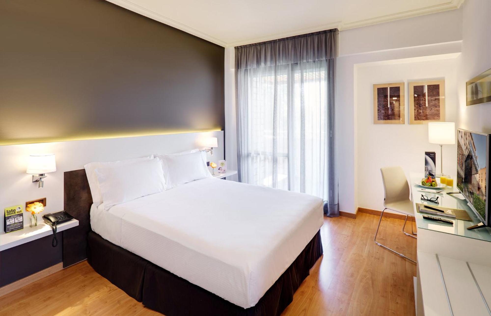 3. Sercotel Gran Hotel Zurbarán