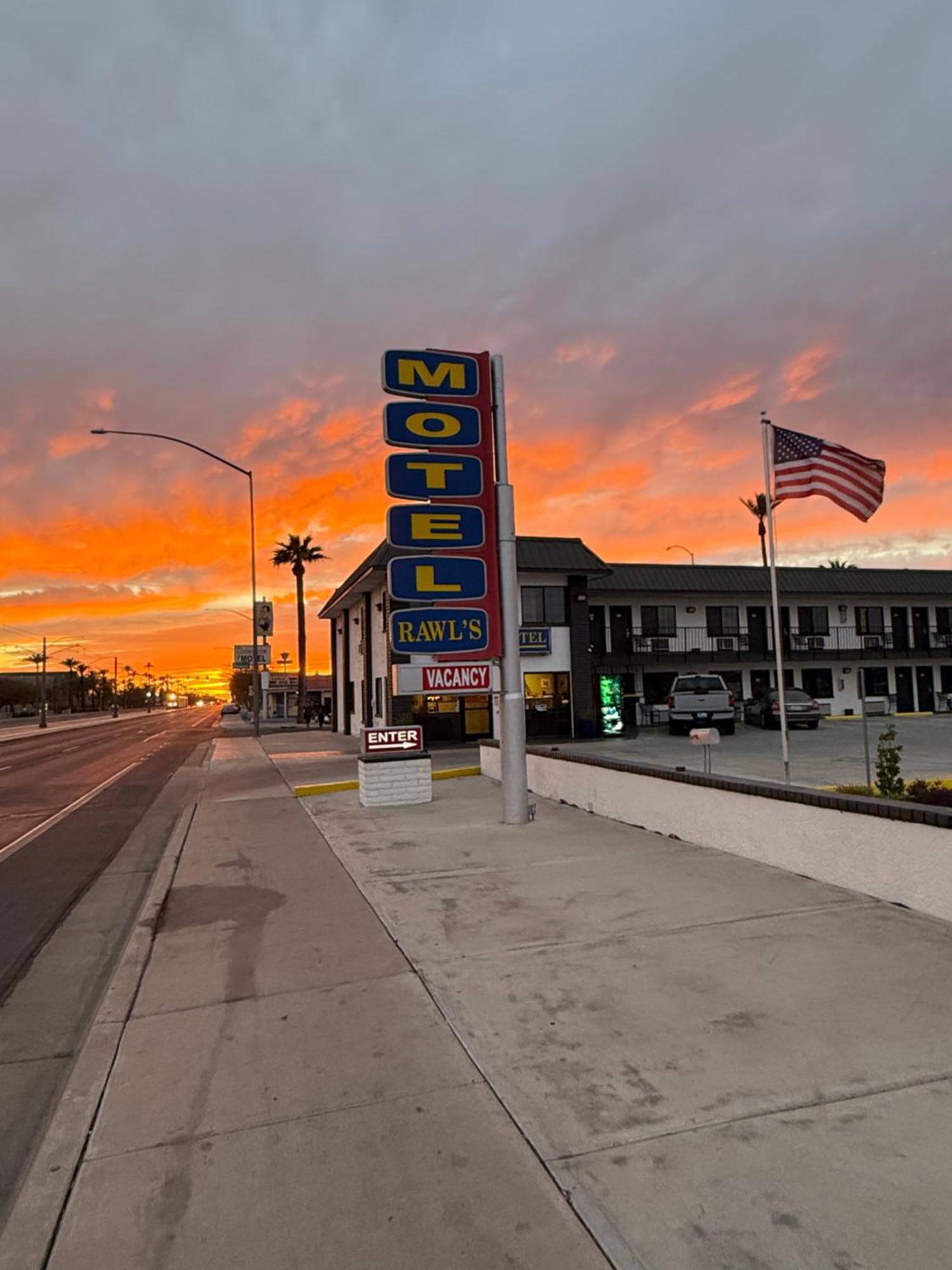 Rawls Motel Near Phoenix Airport