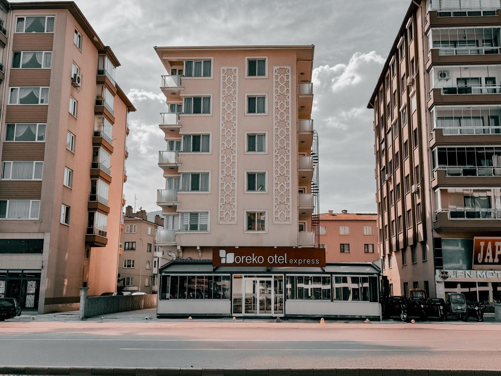 Oreko Express — foto 2