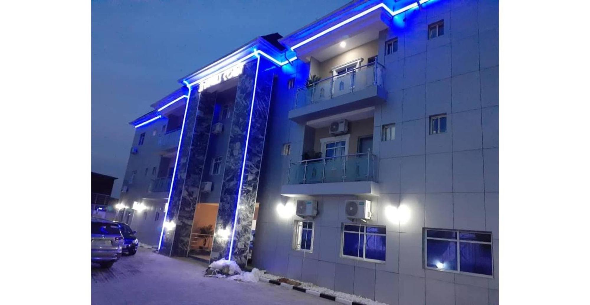 Angels Court Hotel and Suite