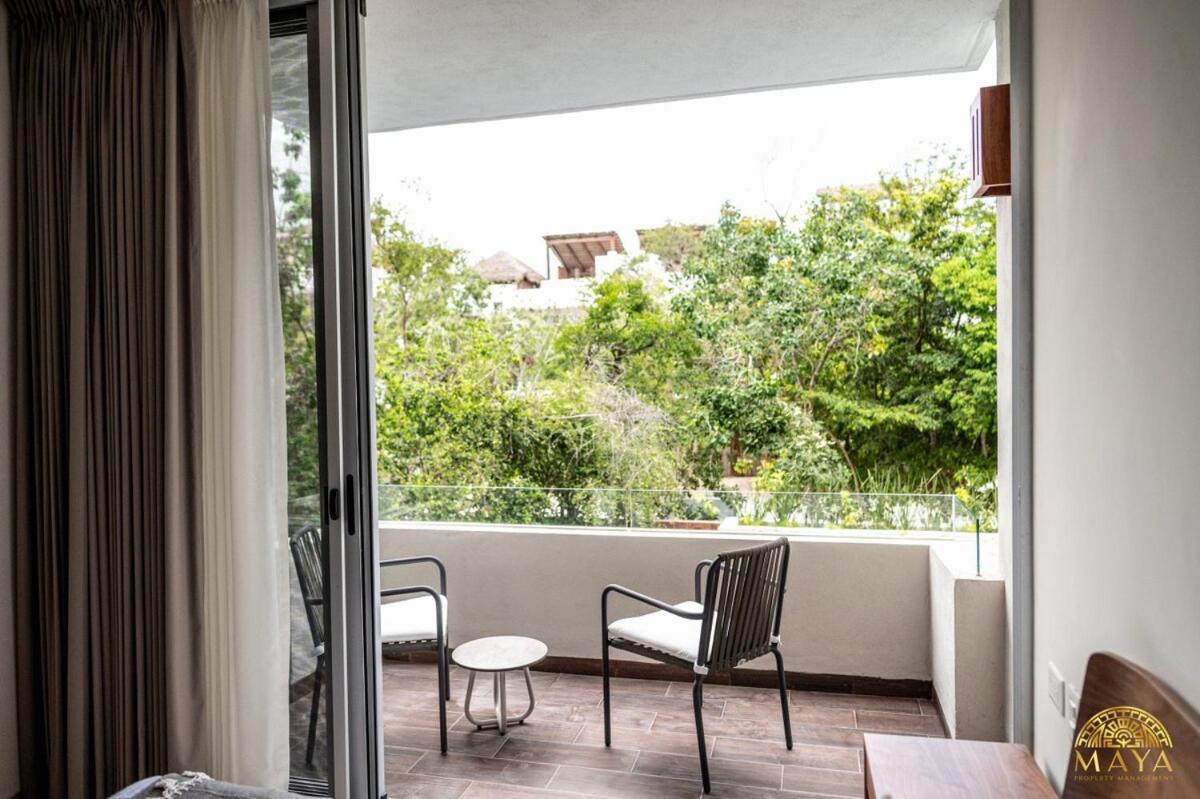NHOA 203B Lux 1BR Condo Pool View in Aldea Zama, foto 6