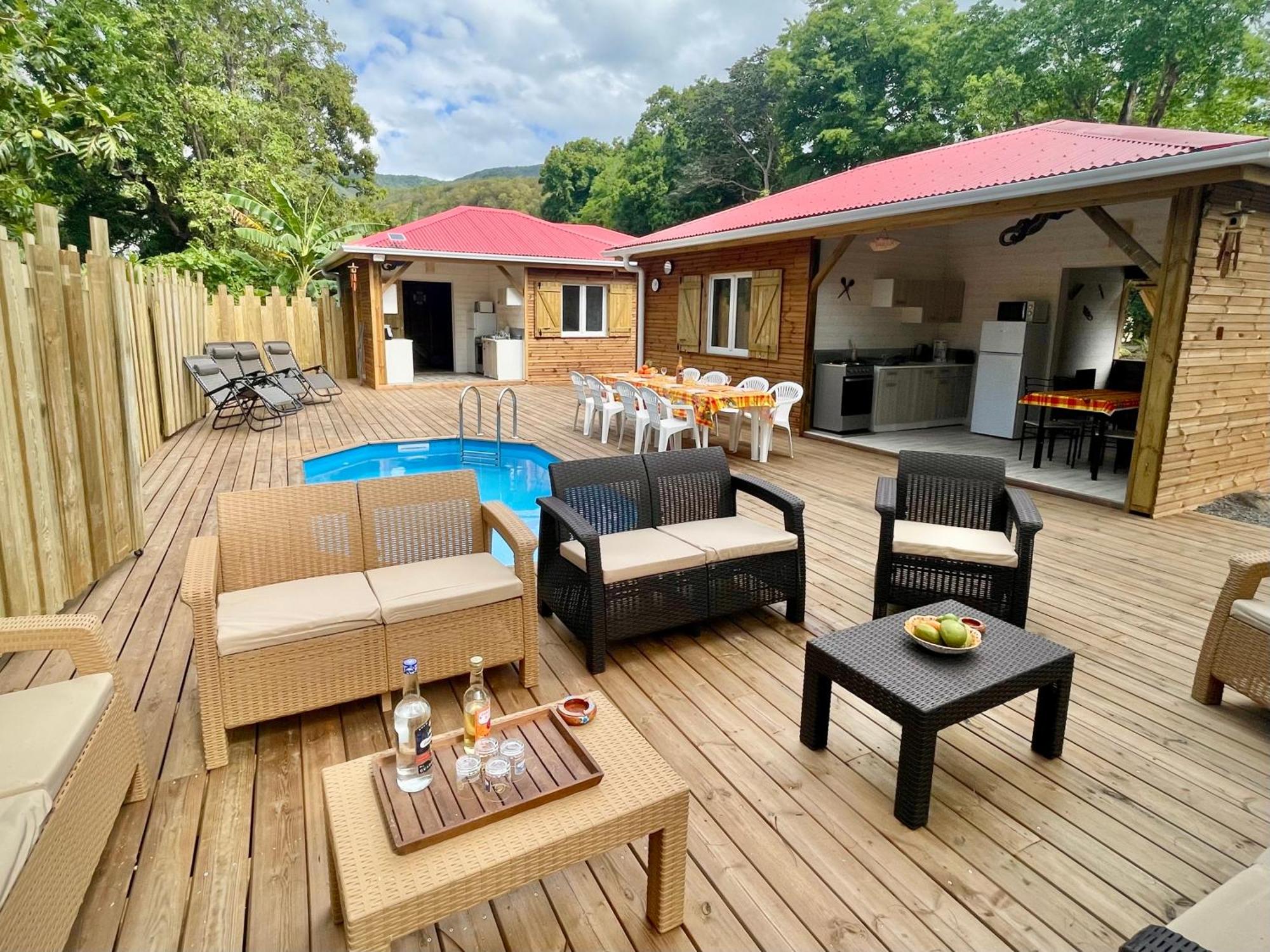 Bungalow Kazabô à Deshaies avec piscine