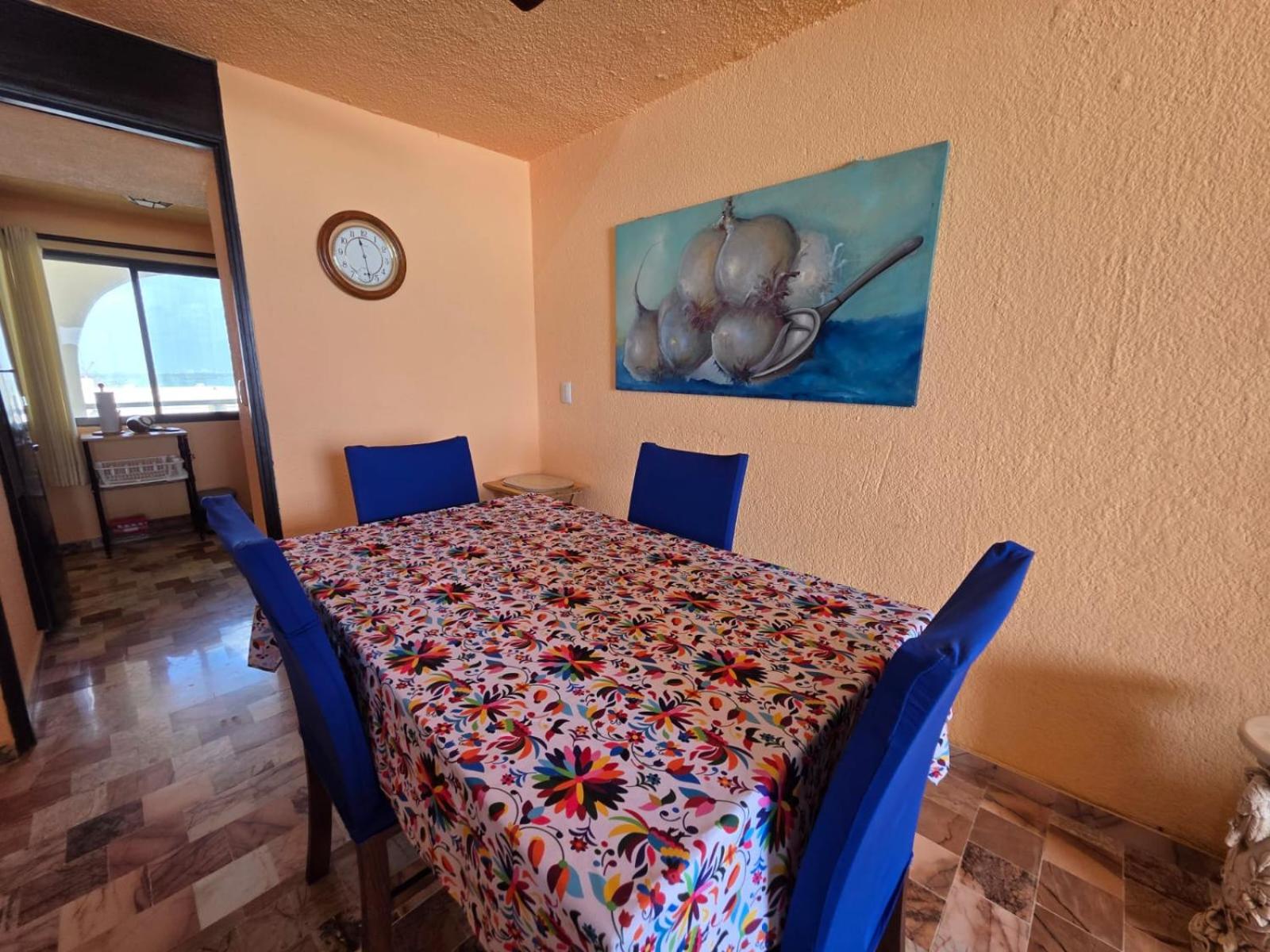 Ocean view condo with balcony hotel zone Cancun, foto 10