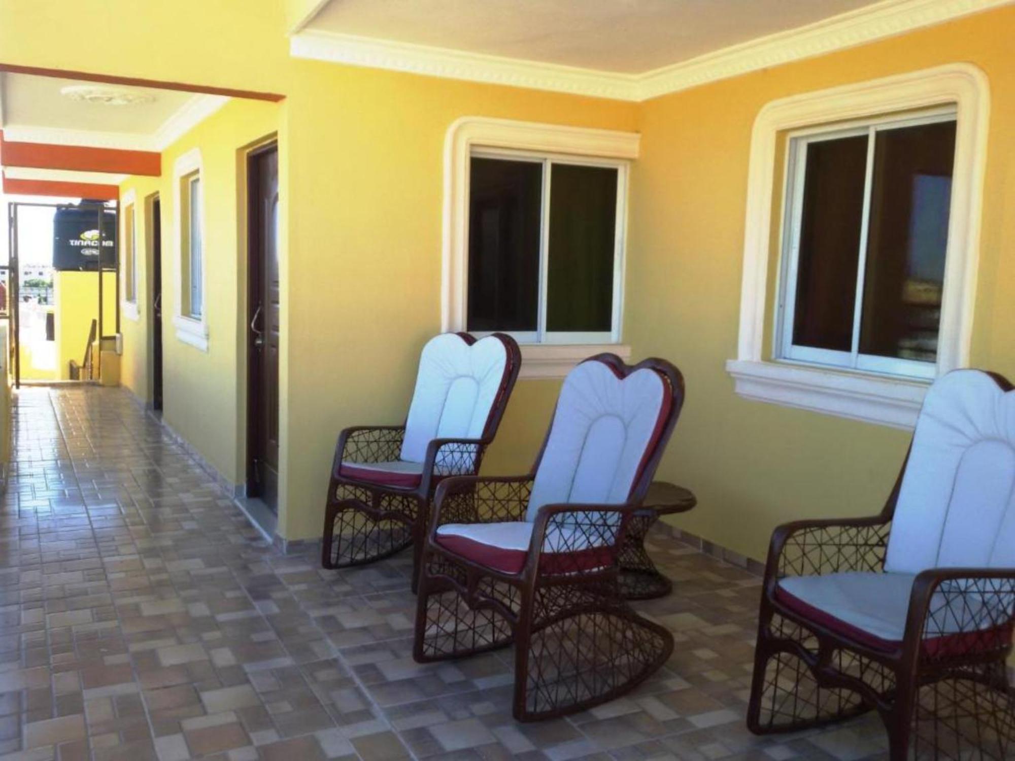 Modern 1-Bedroom Apartment with Private Balcony Fast Wi-Fi Santo Domingo Este, foto 11